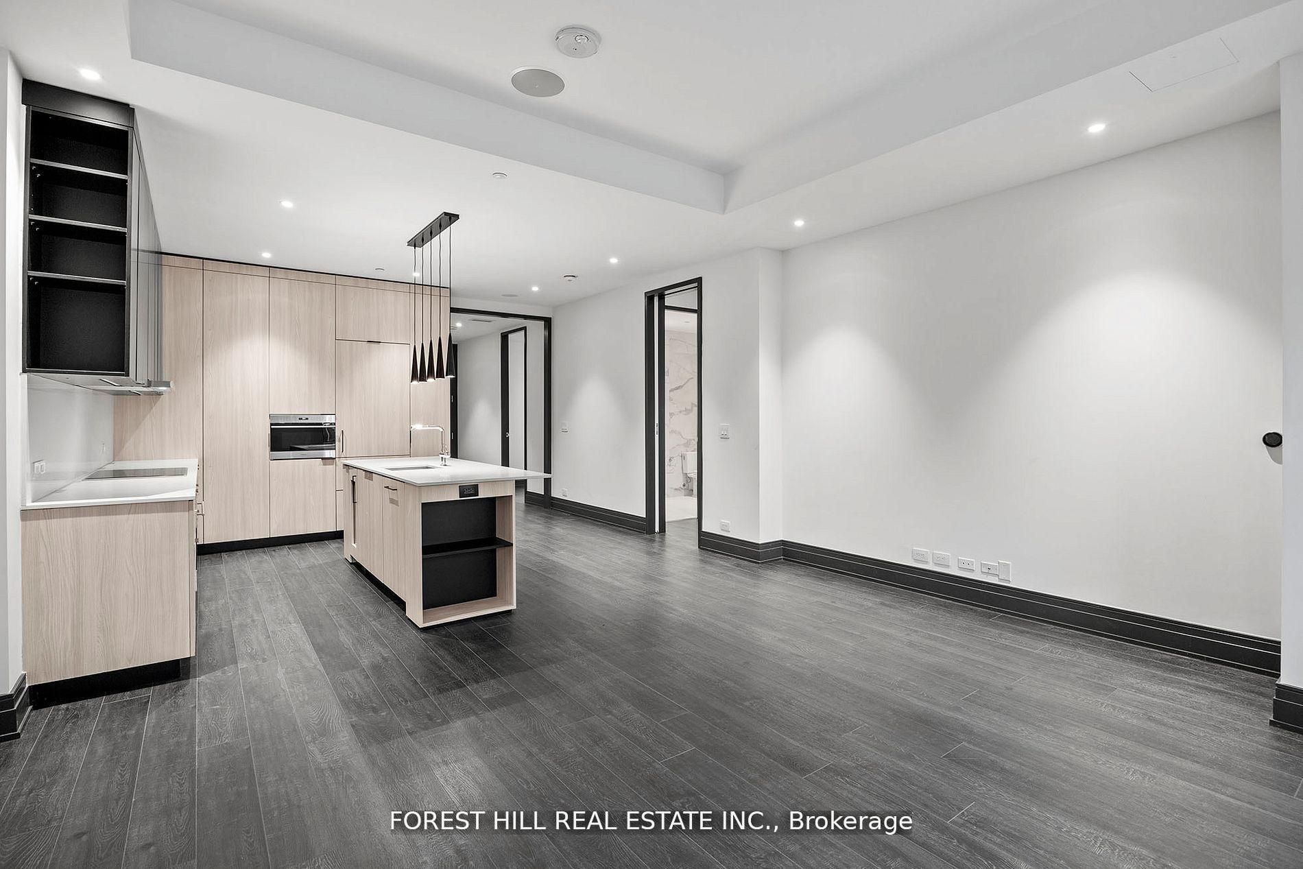 Unit 1402 - 2 Avenue Road, Toronto 4