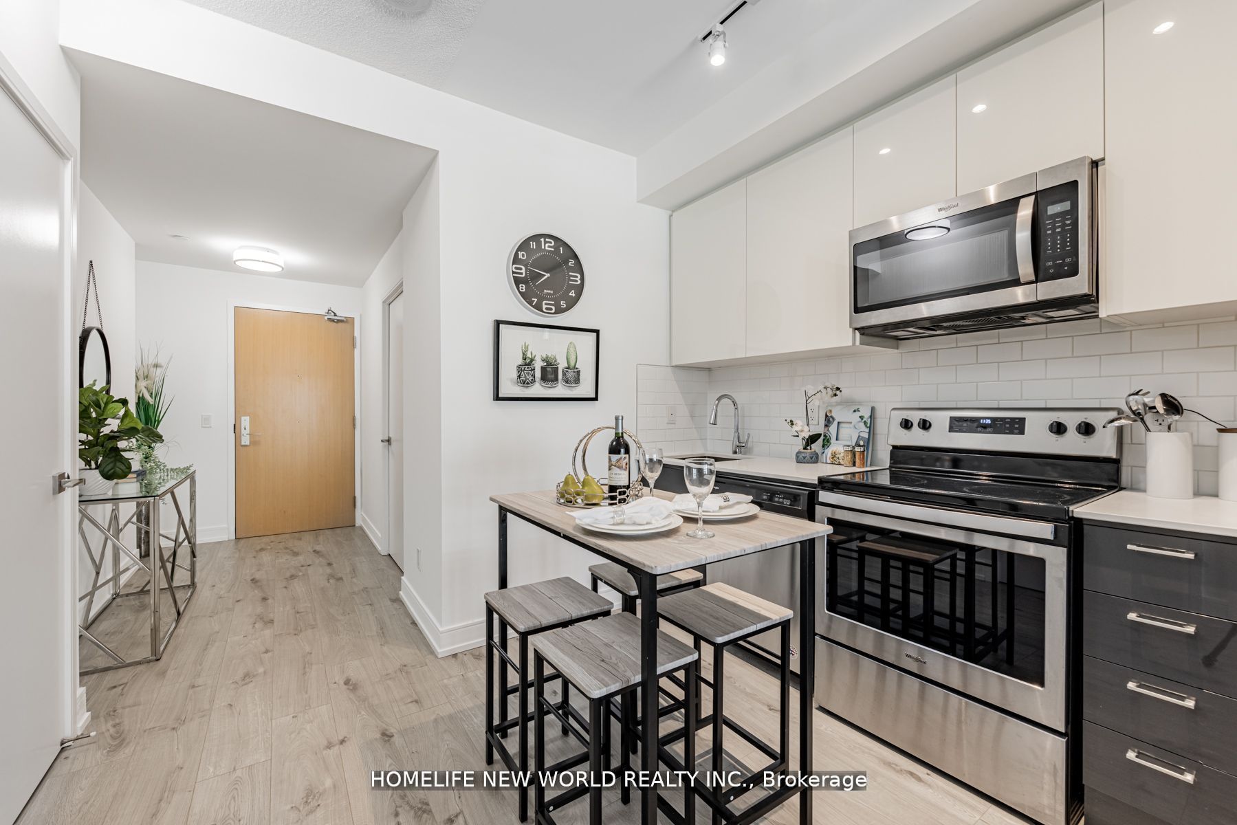Unit 250 - 621 Sheppard Avenue E, North York 5