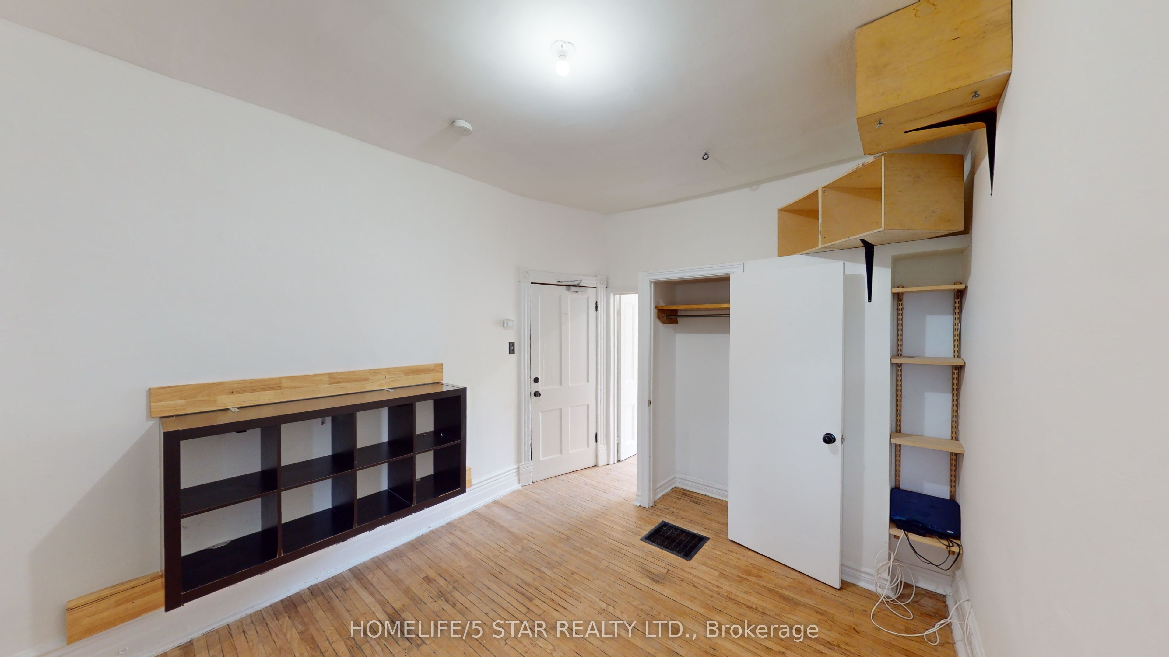 Unit Apt 1 - 39 Humbert Street, Toronto 5