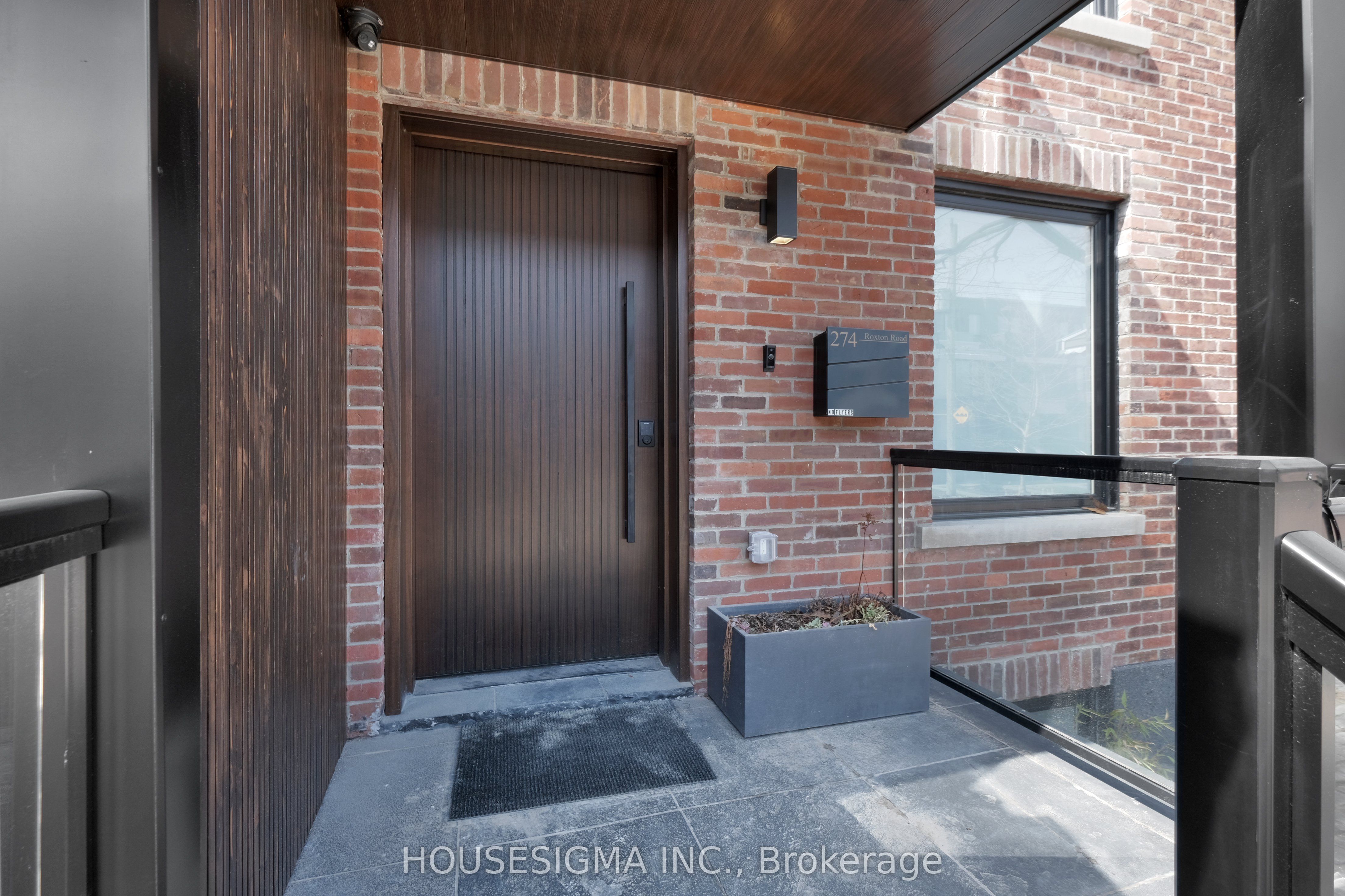 Unit Main - 274 Roxton Road, Toronto 3