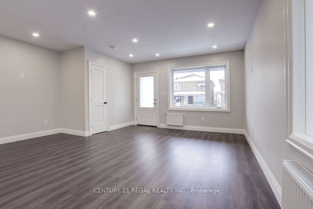 Unit A - 276 Atlas Avenue, Toronto 3