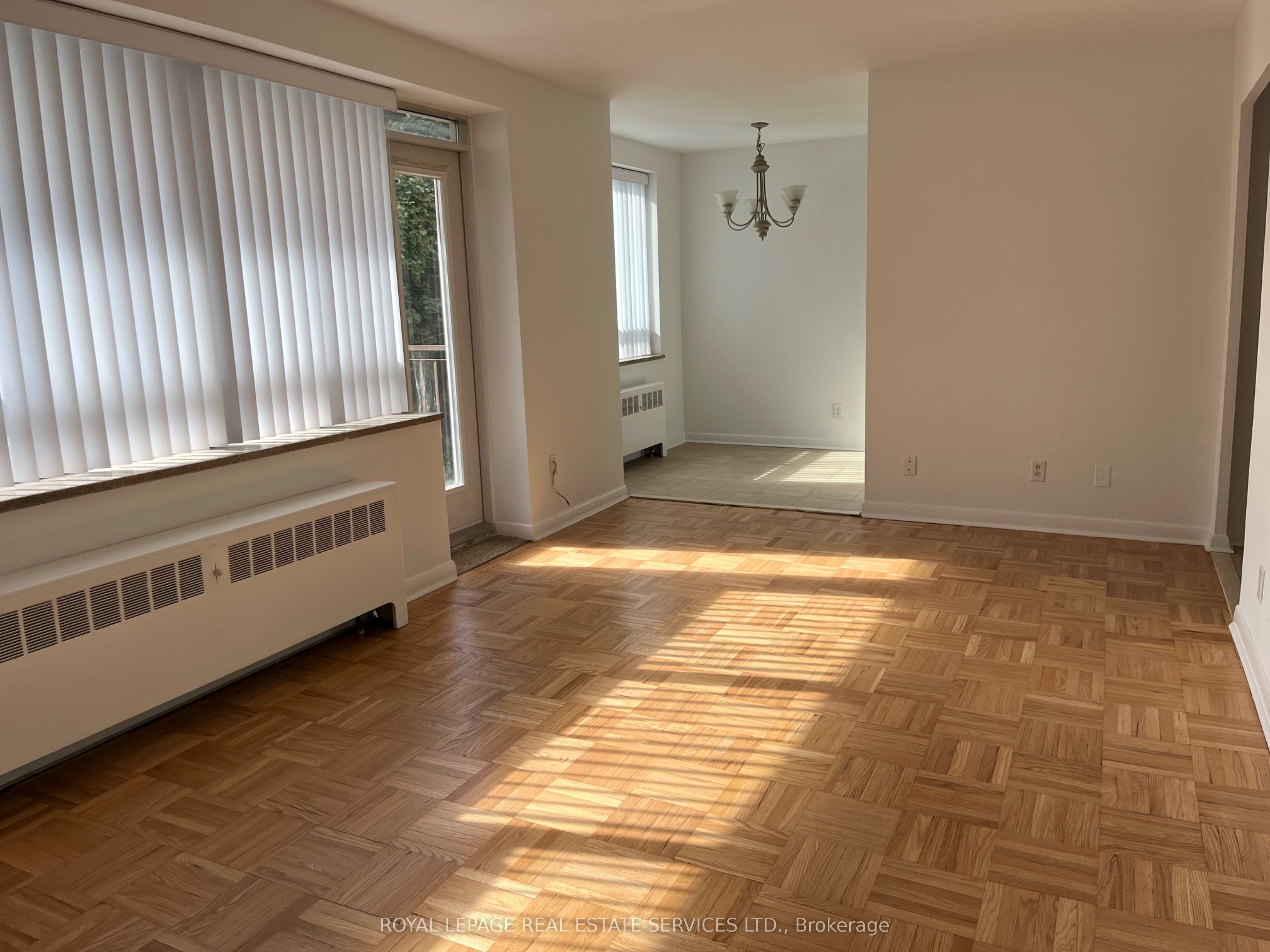 Unit 403 - 219 Wilson Avenue, Toronto 2