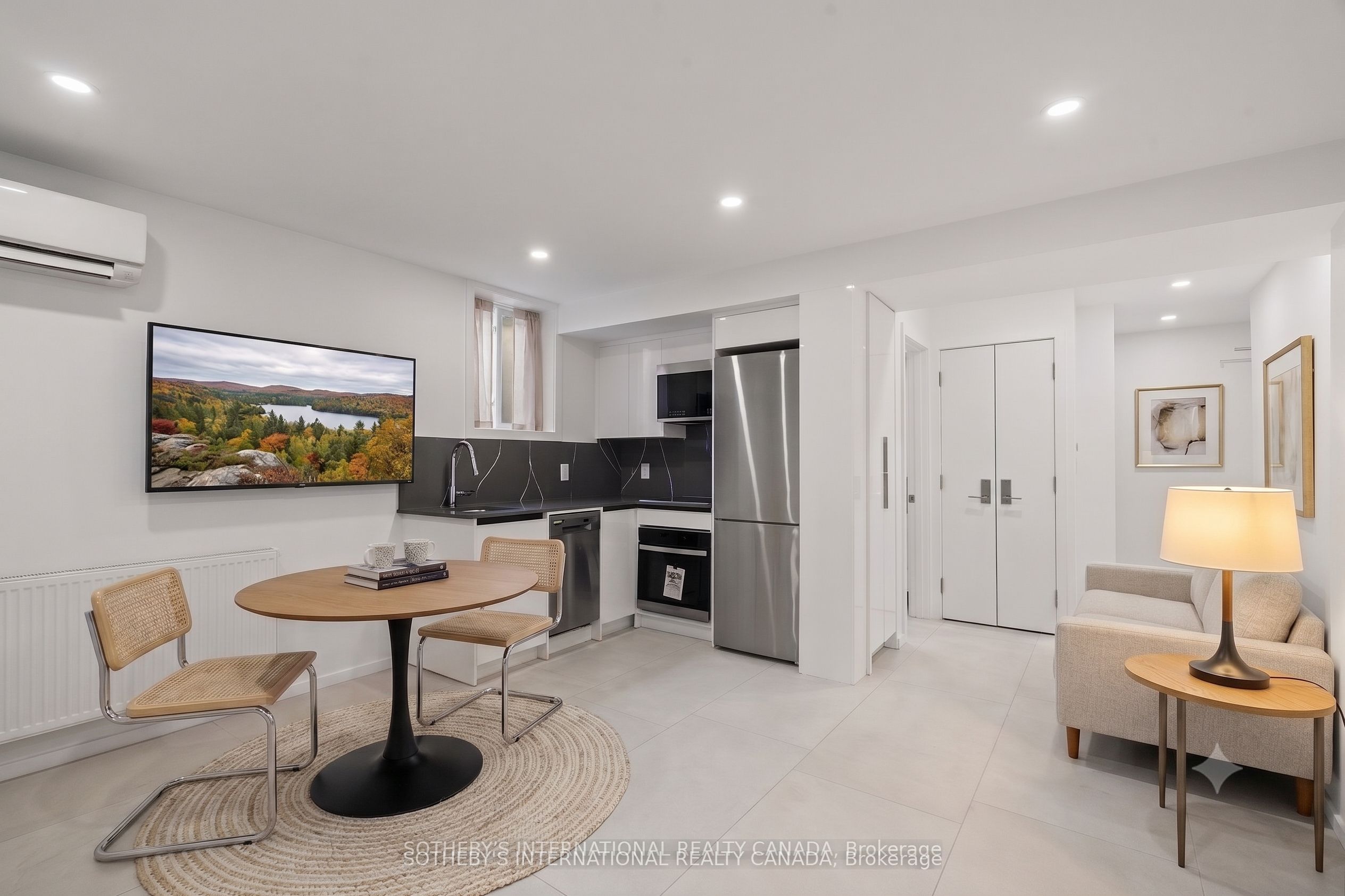 Unit B - 1340 Avenue Road, Toronto 4
