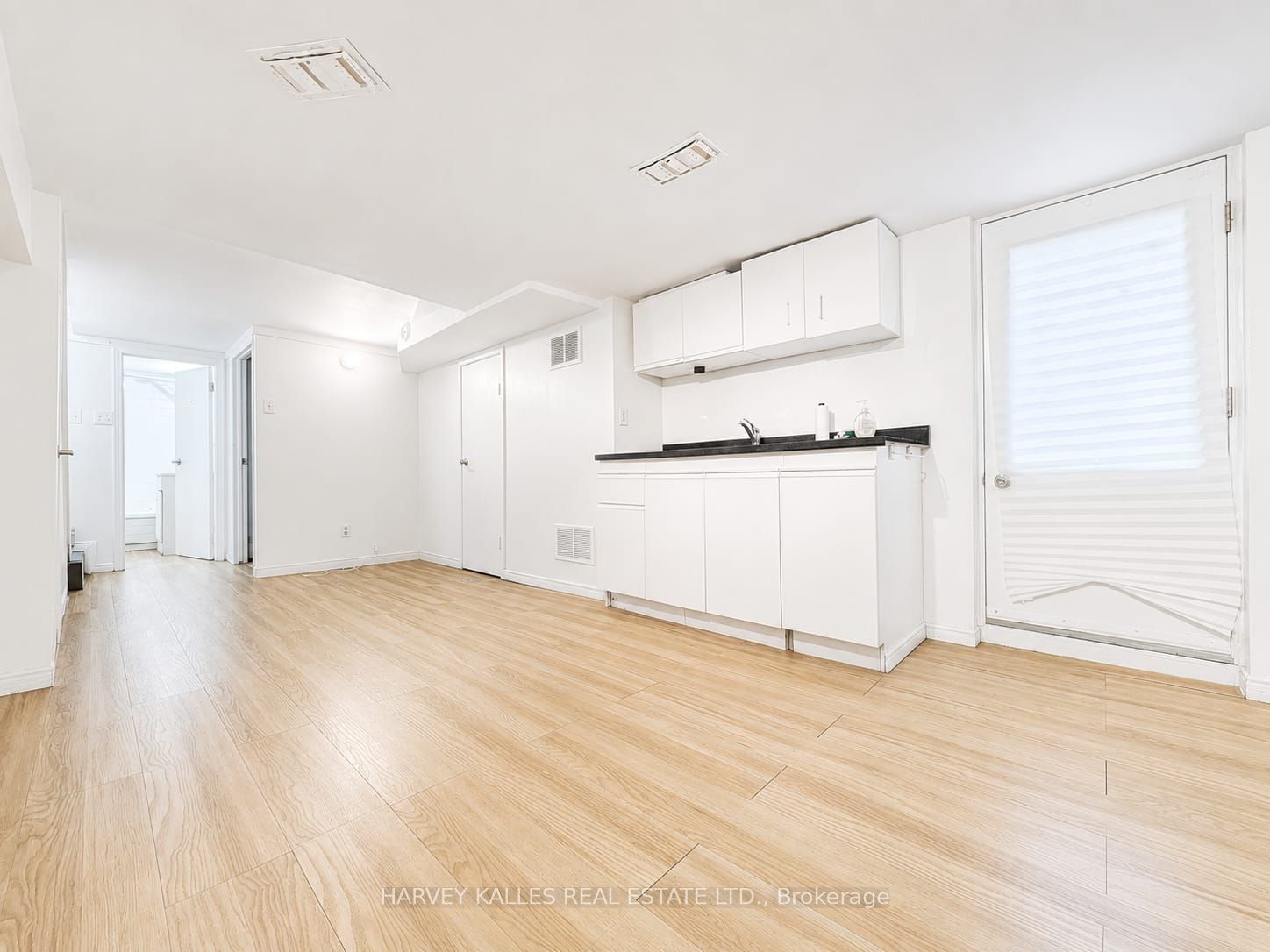 Unit Bsmnt - 327 Howland Avenue, Toronto 5