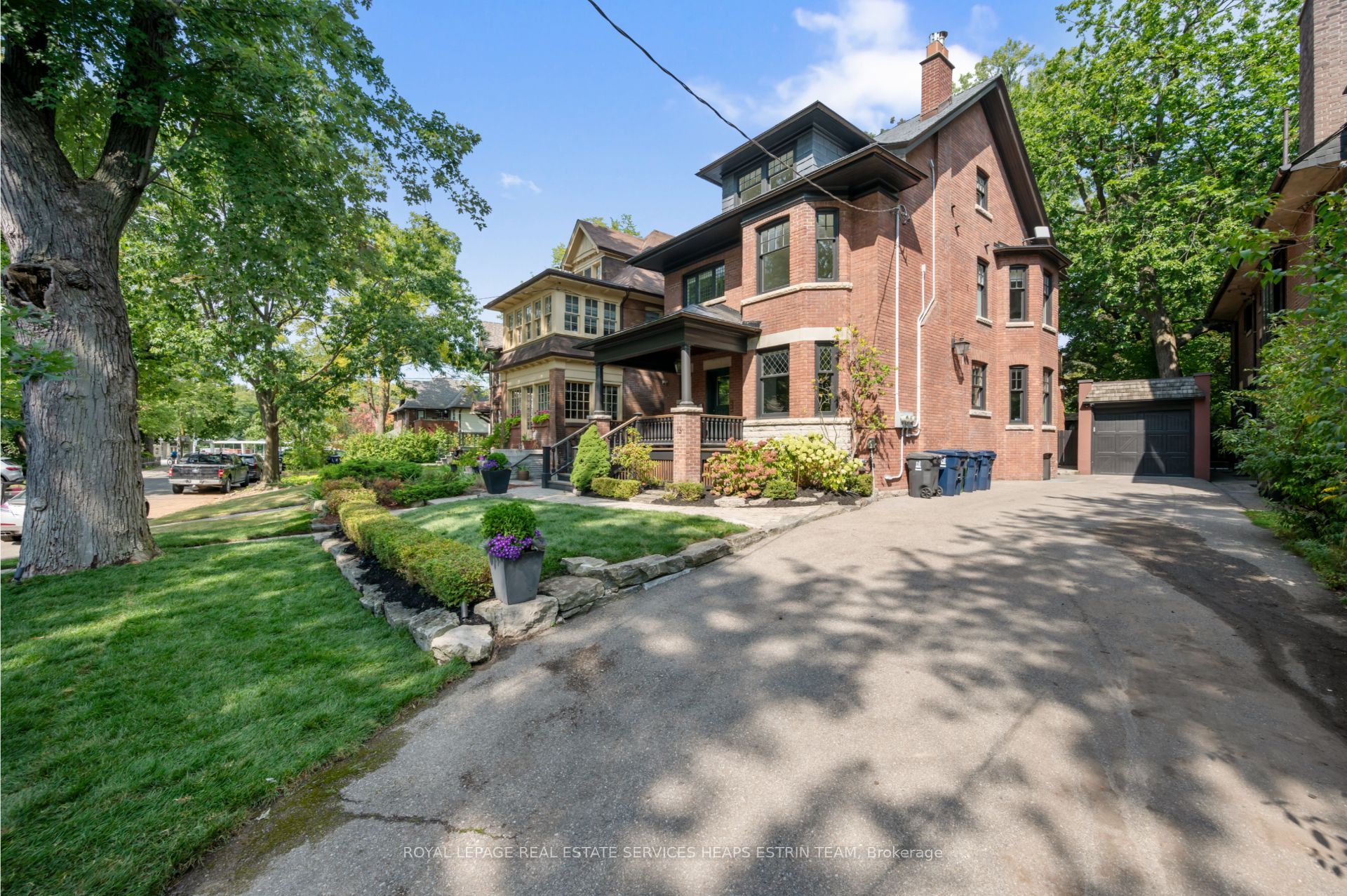Unit Third - 18 Castle Frank Crescent, Toronto 3