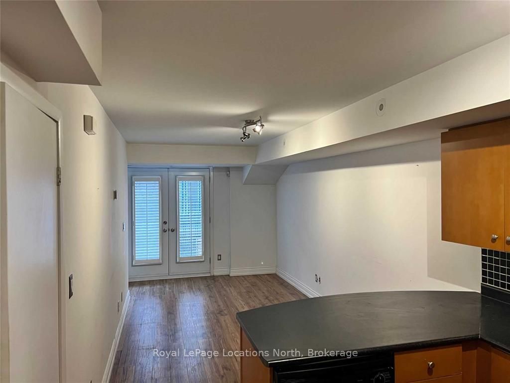 Unit 211 - 415 Jarvis Street, Toronto 4