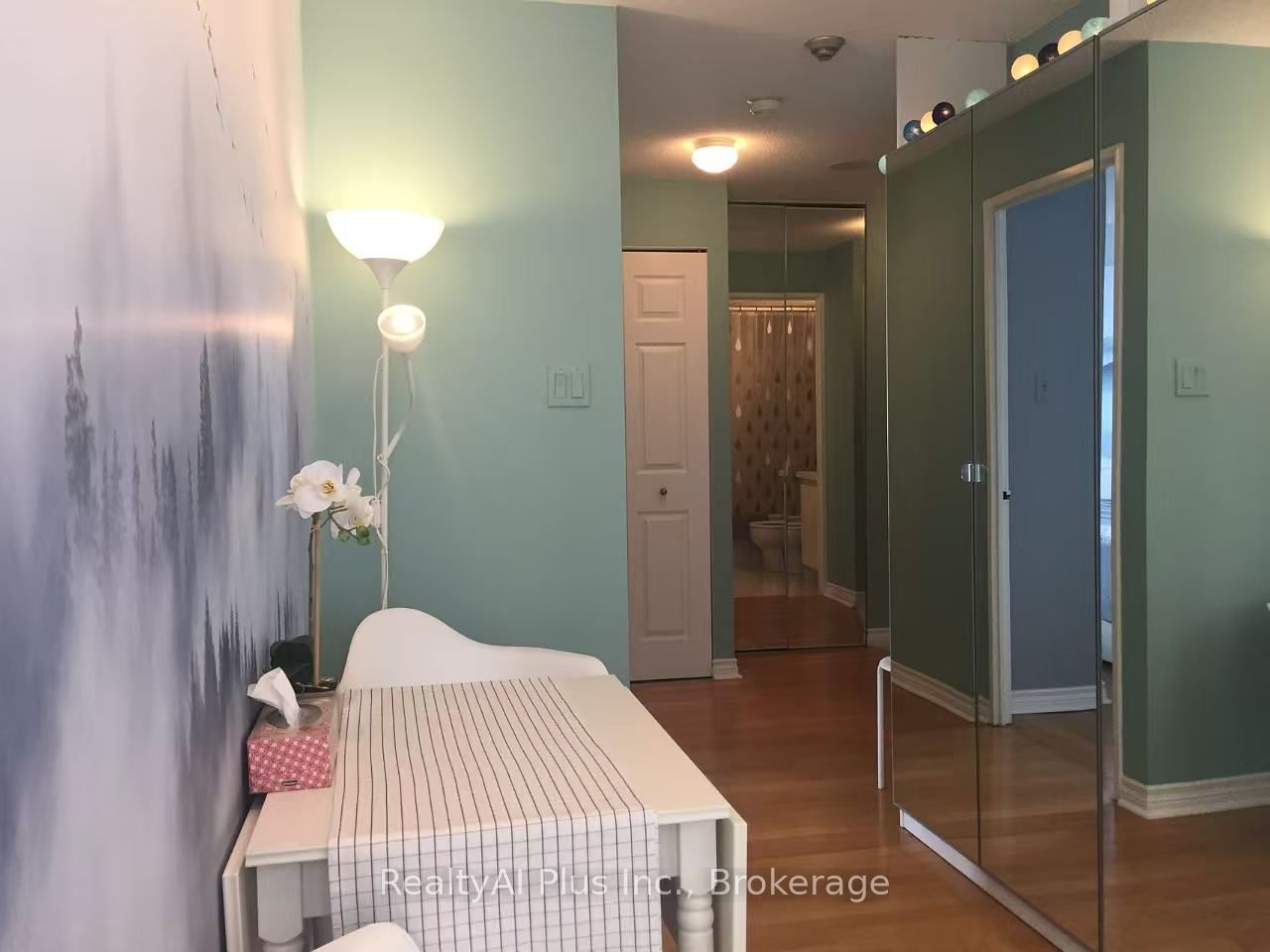 Unit 2210 - 736 Bay Street, Toronto 2