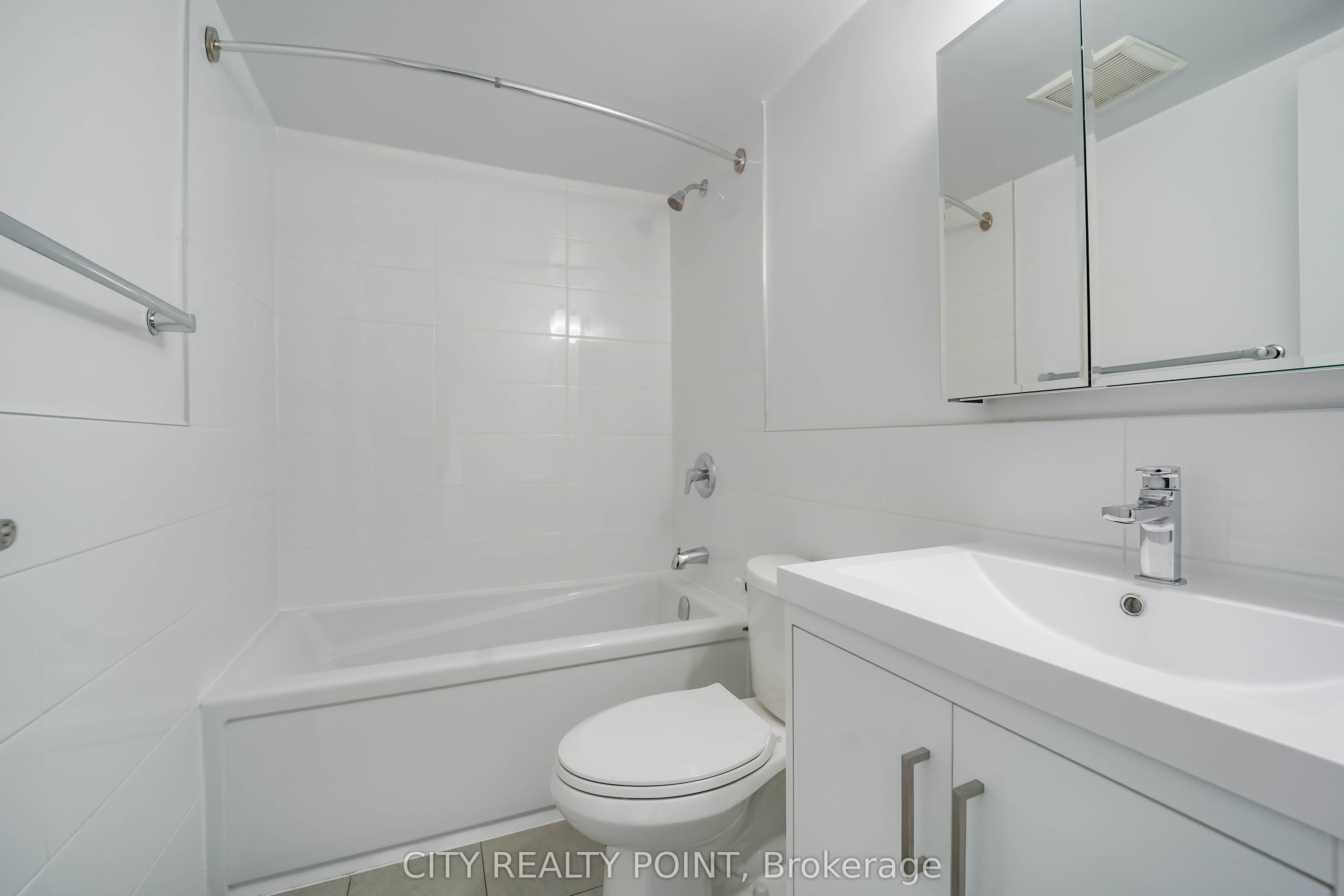 Unit 1113 - 33 Isabella Street, Toronto 5