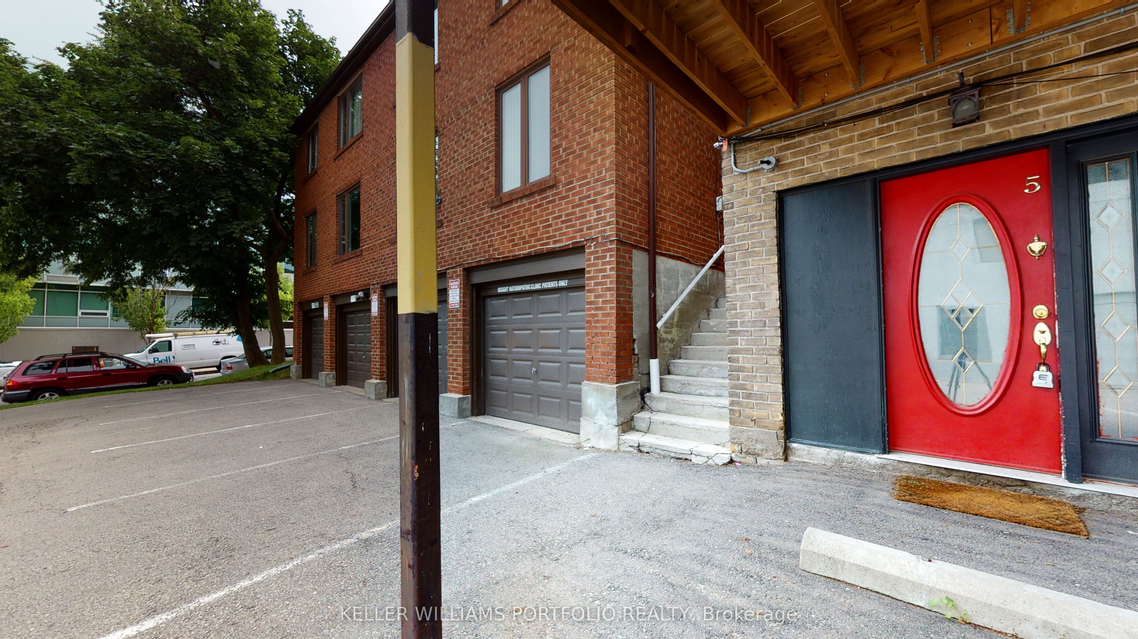 Unit 5 - 546 Eglinton Avenue E, Toronto 4