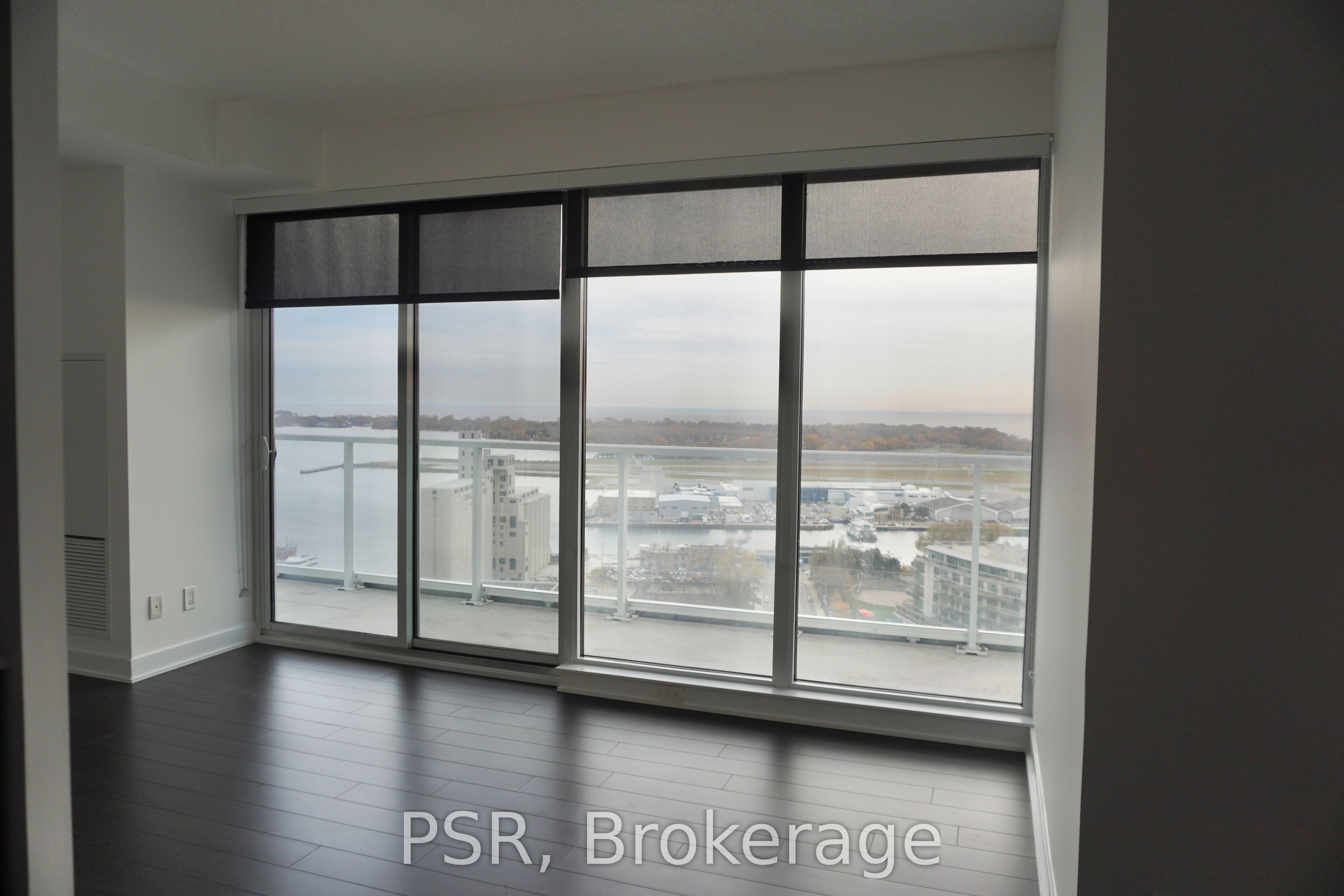 Unit 2911 - 19 Bathurst Street, Toronto 2