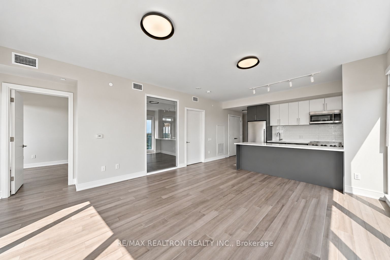 Unit 1202 - 2525 Bathurst Street, Toronto 2