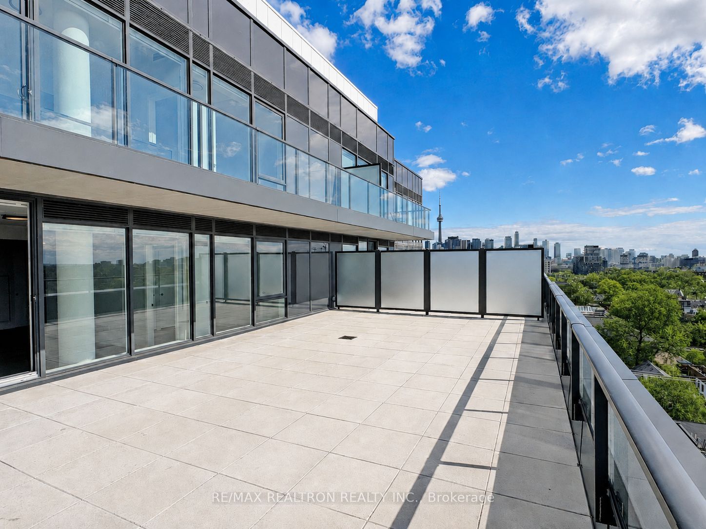 Unit 1001 - 664 Spadina Avenue, Toronto 4