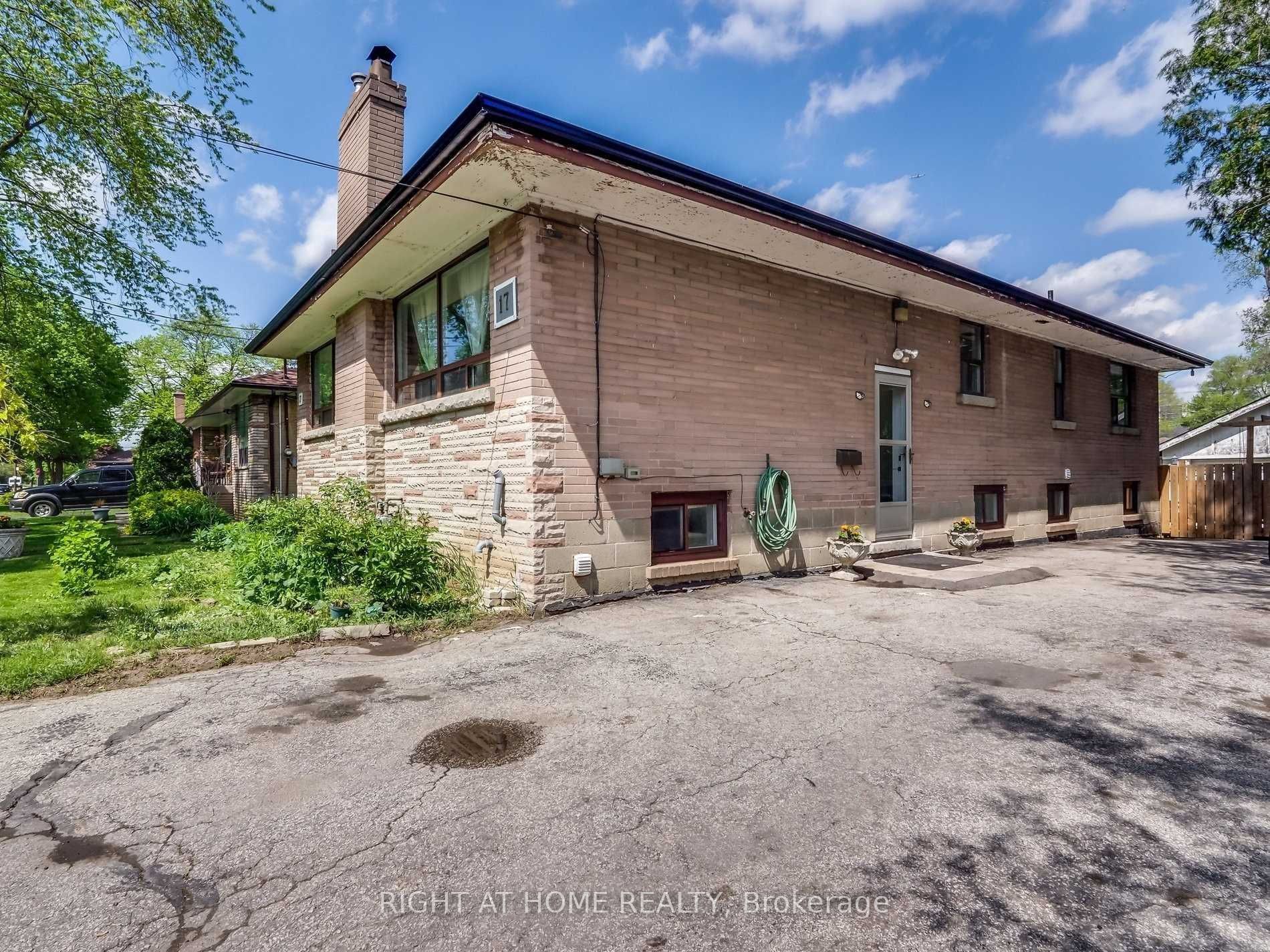 Unit Basement - 17 Bryant Street, North York 2