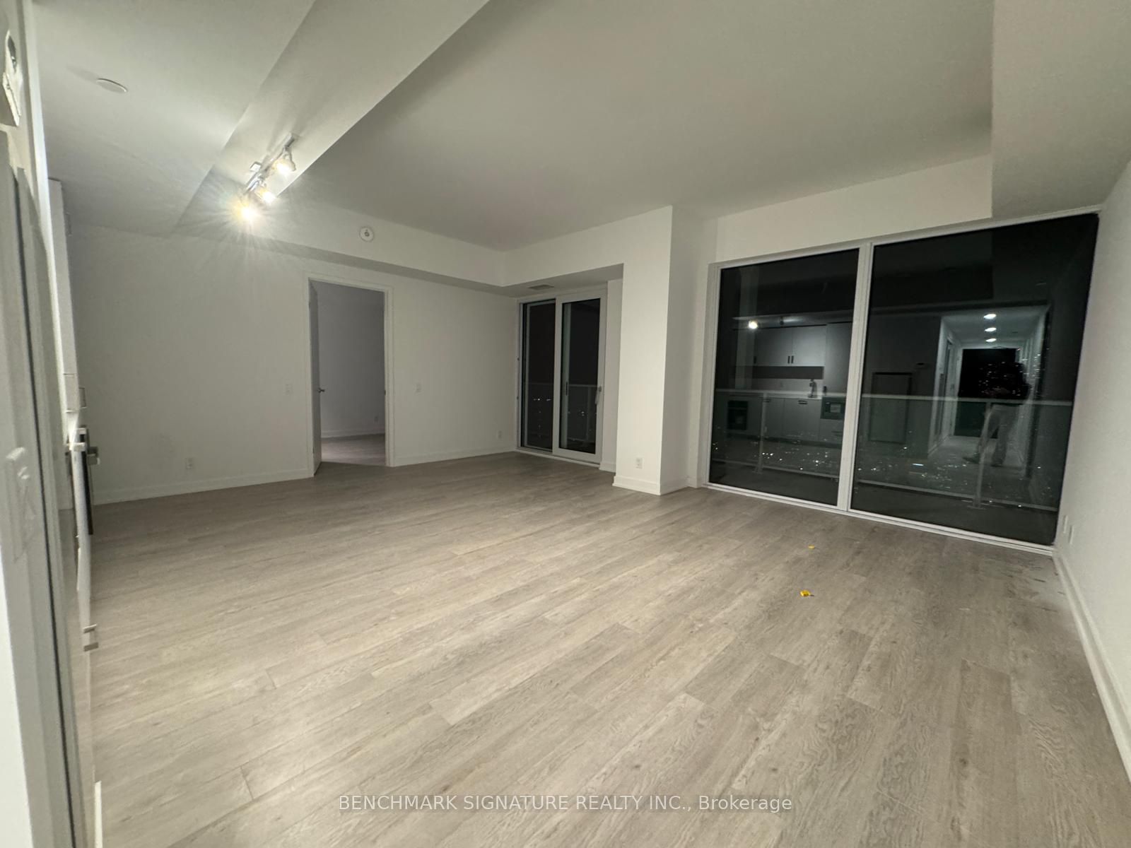 Unit 5806 - 88 Queen Street E, Toronto 3