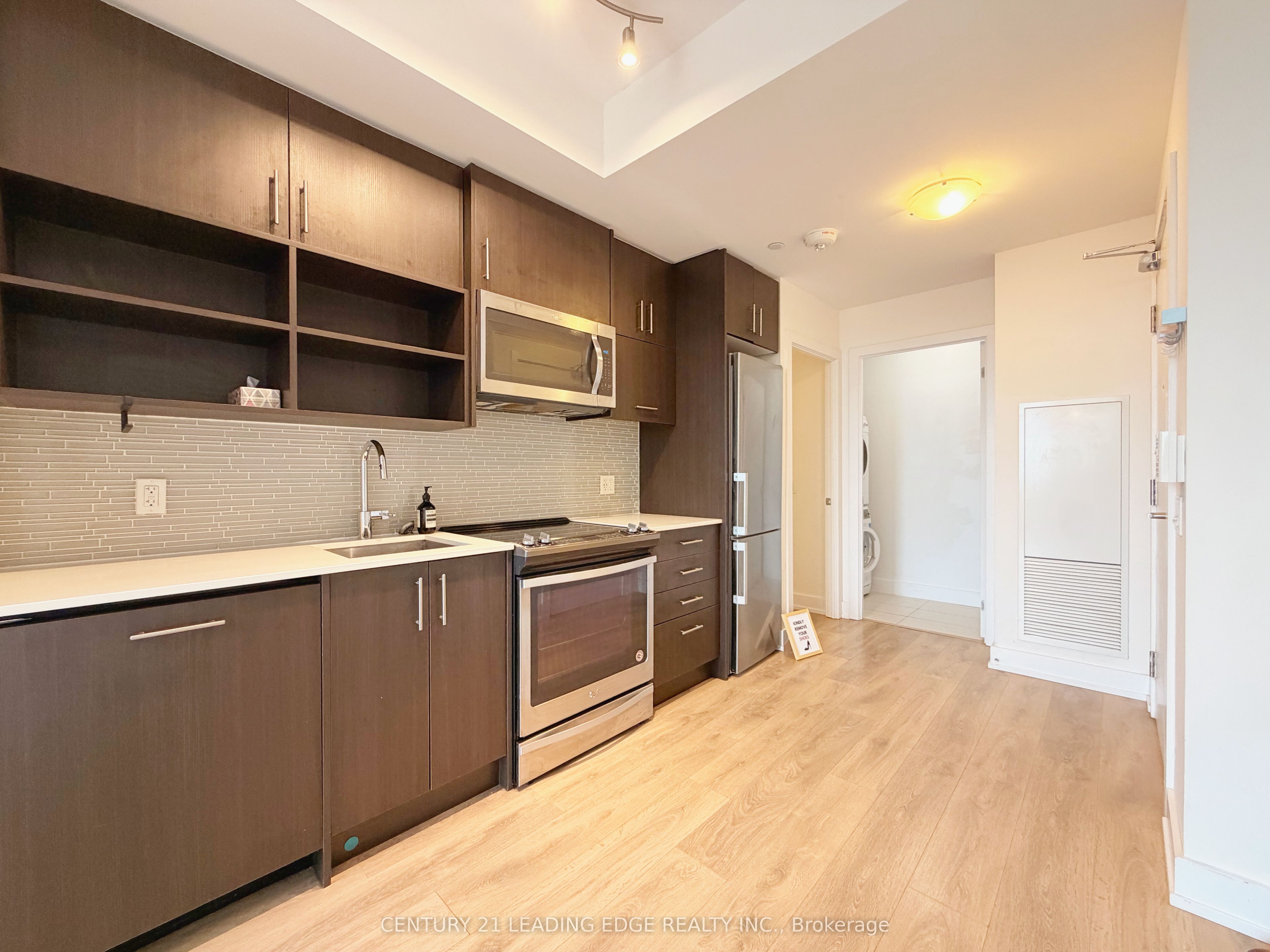Unit 1206 - 128 Fairview Mall Drive, North York 4