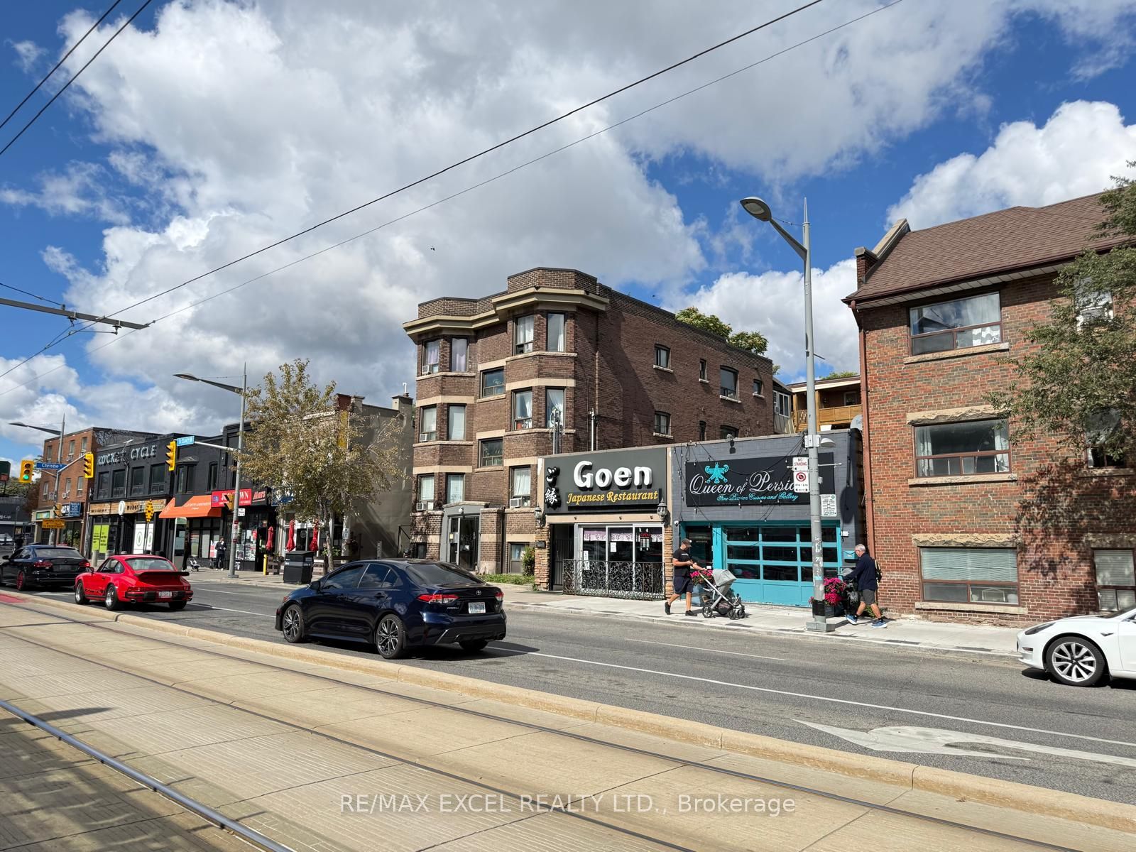 Unit 203 - 666 St Clair Avenue W, Toronto 5