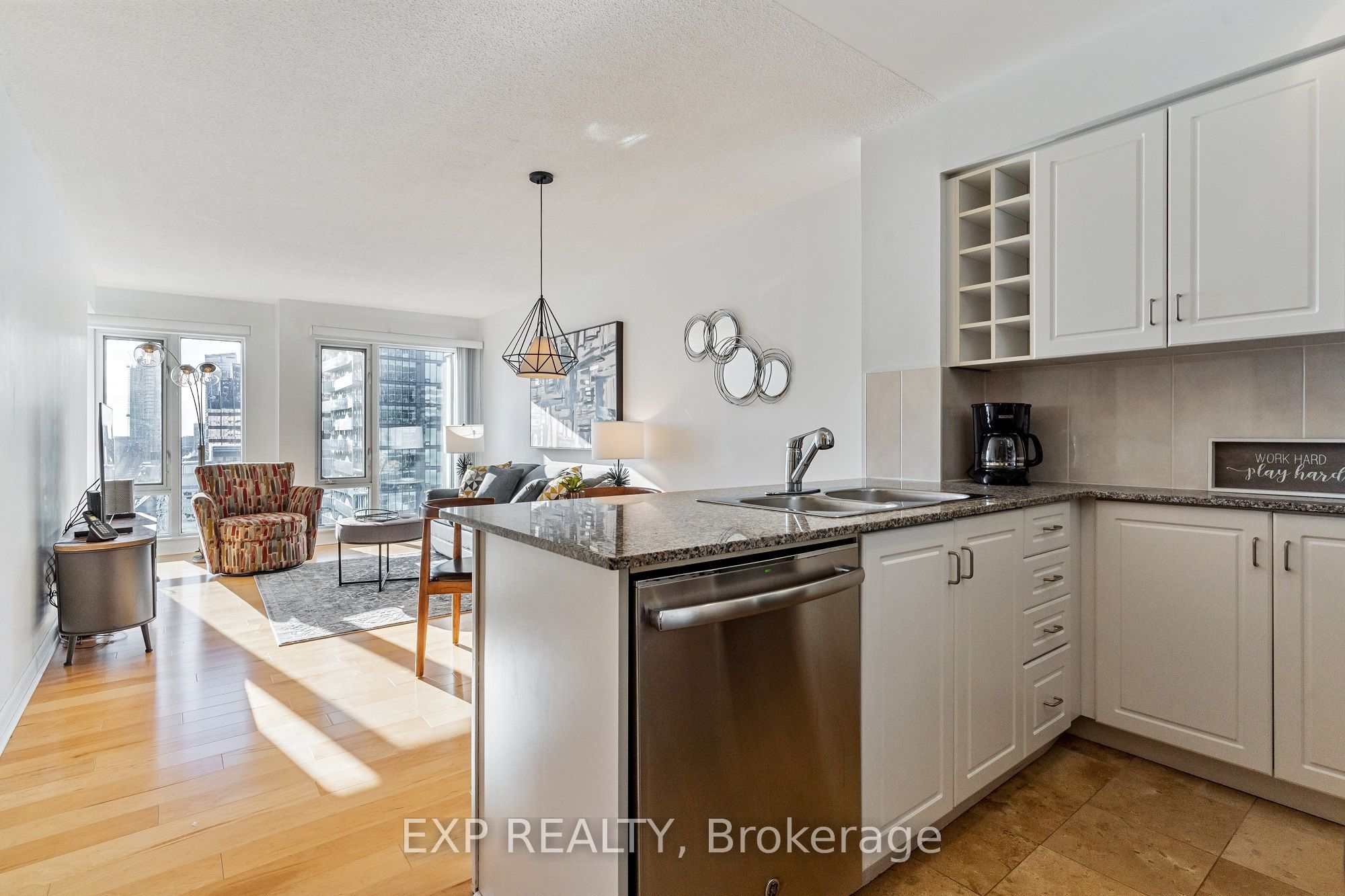 Unit 3205 - 210 Victoria Street, Toronto 2