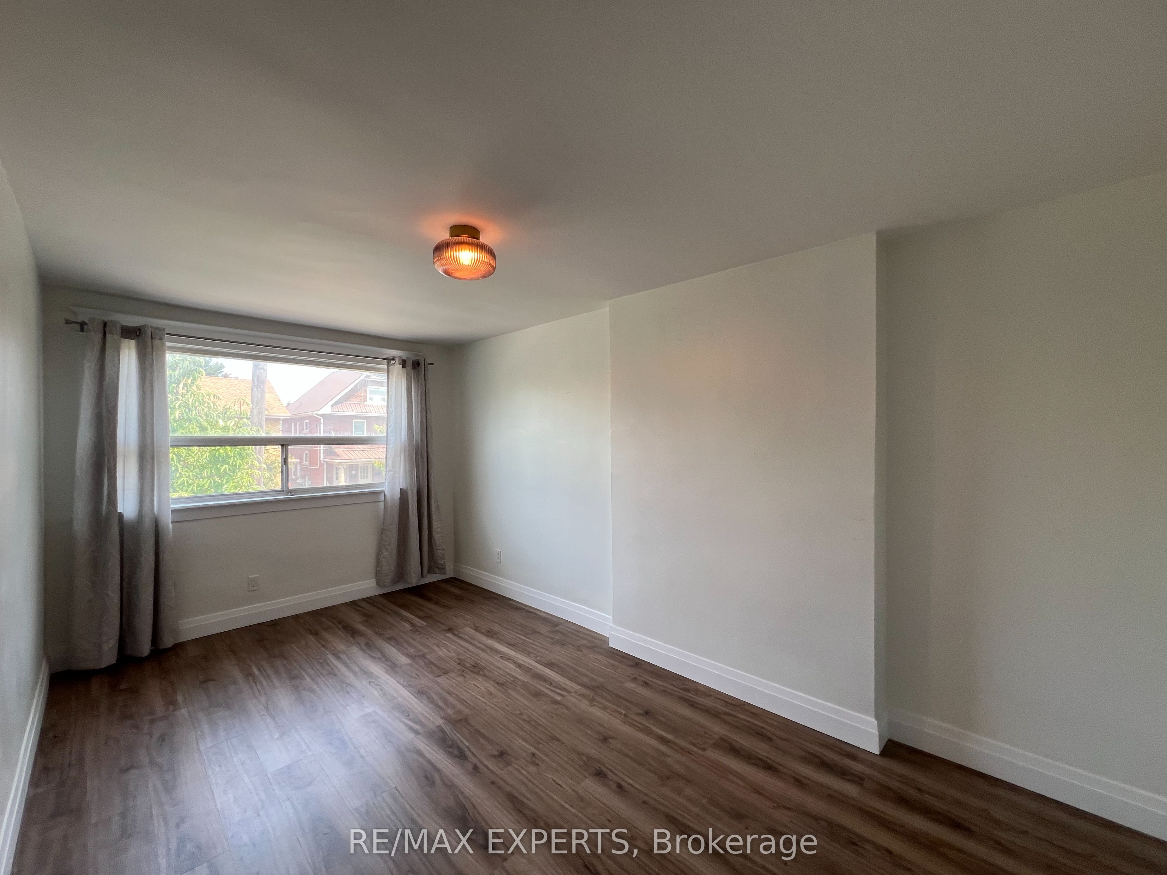Unit 2nd Floor - 366 Lauder Avenue, Toronto 5