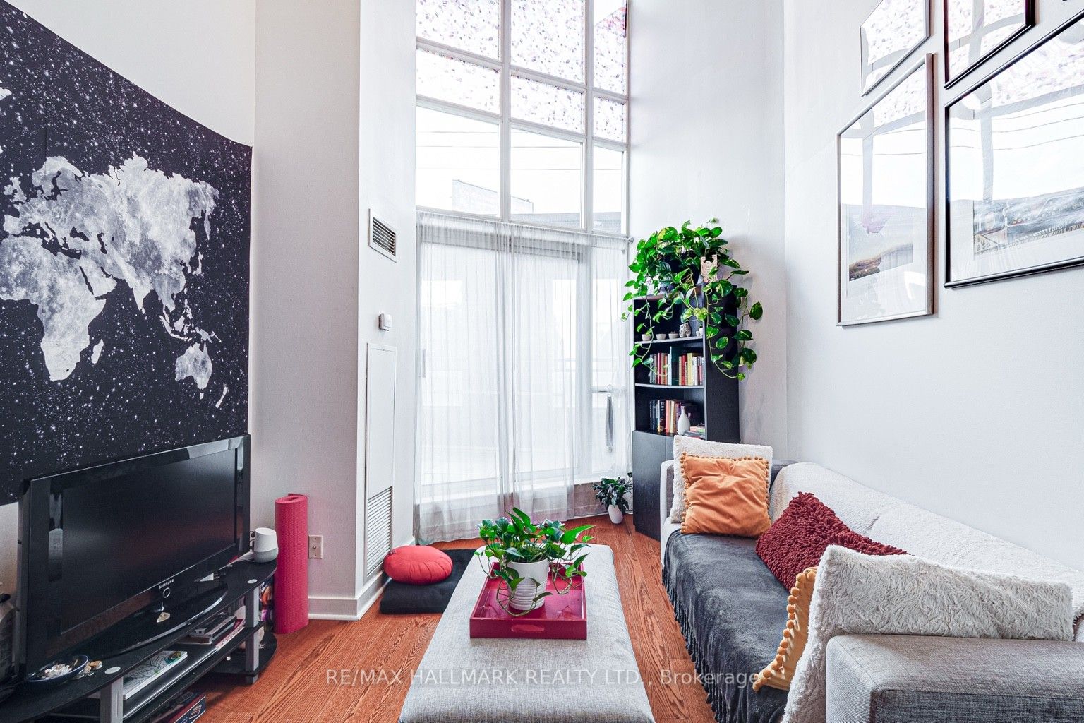Unit 214 - 255 Richmond Street E, Toronto 4