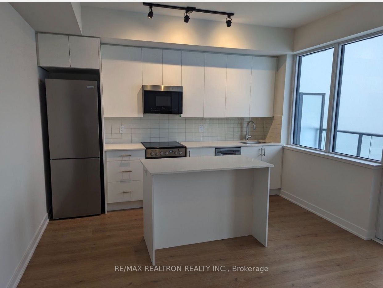 Unit 1709 - 15 Ellerslie Avenue, North York 3