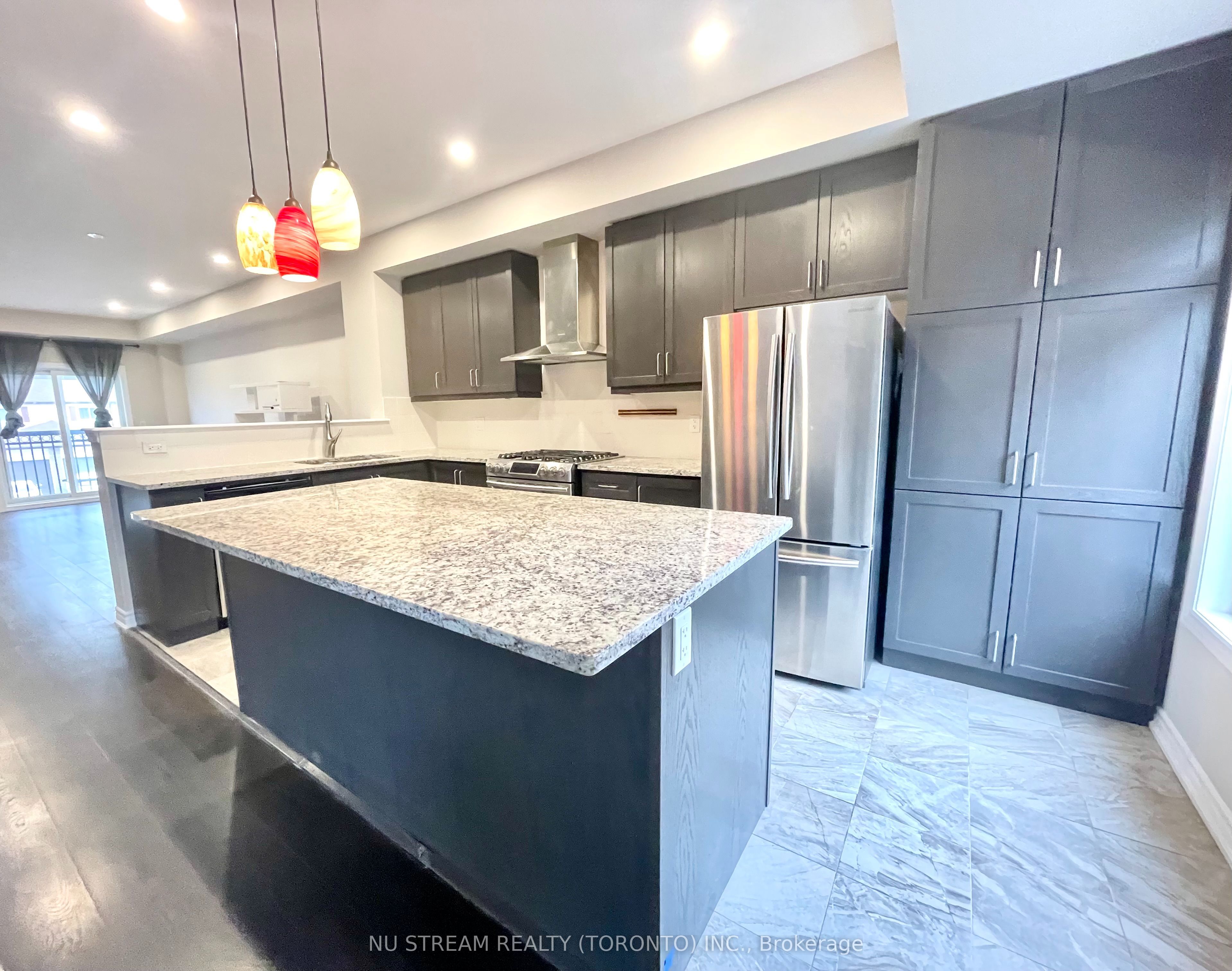 67 Antibes Drive, North York 5