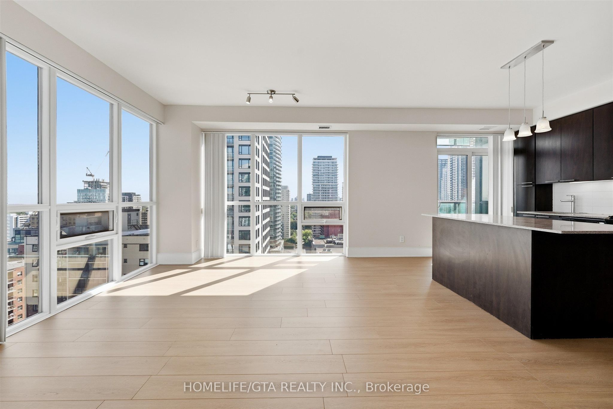 Unit 1914 - 70 Roehampton Avenue, Toronto 5