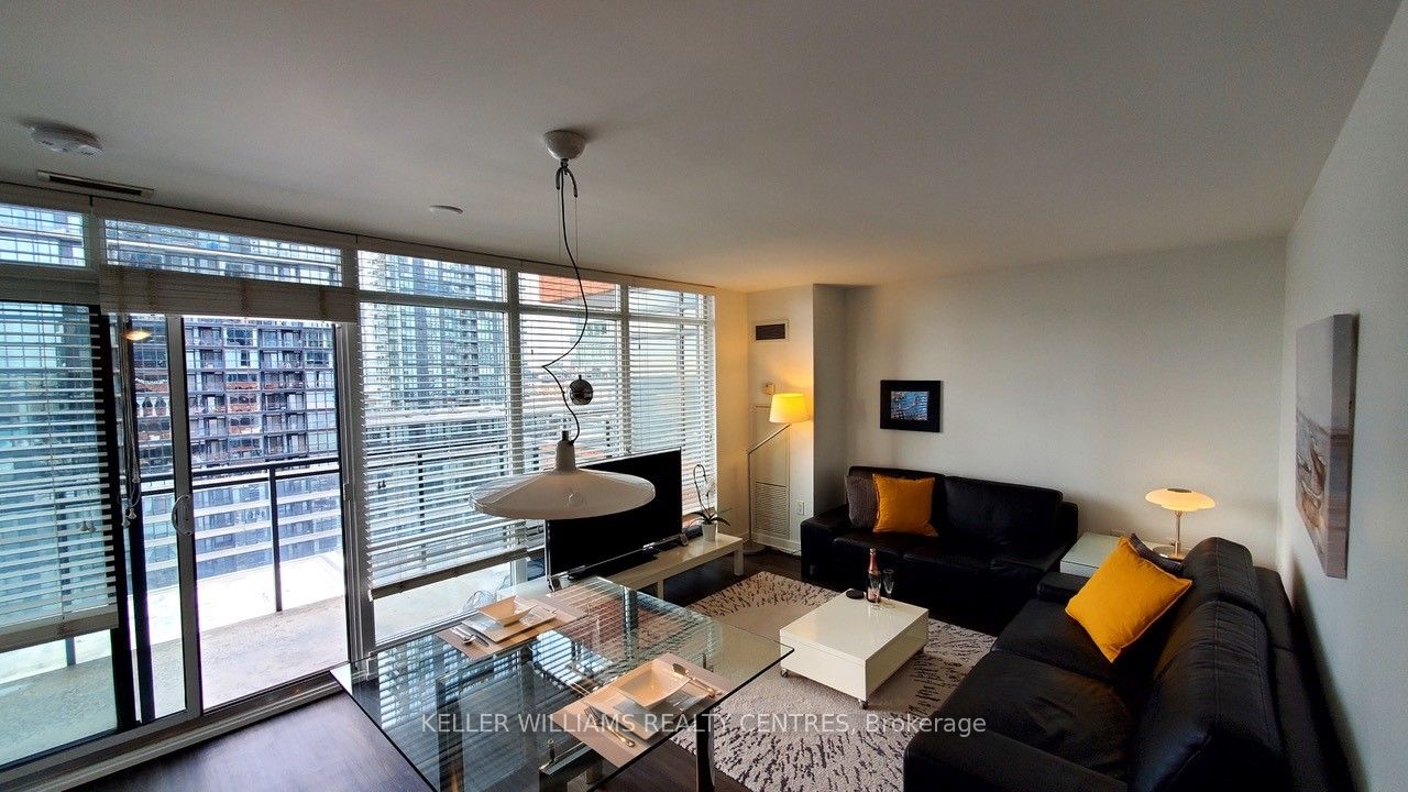 Unit 1220 - 4 K Spadina Avenue E, Toronto 2