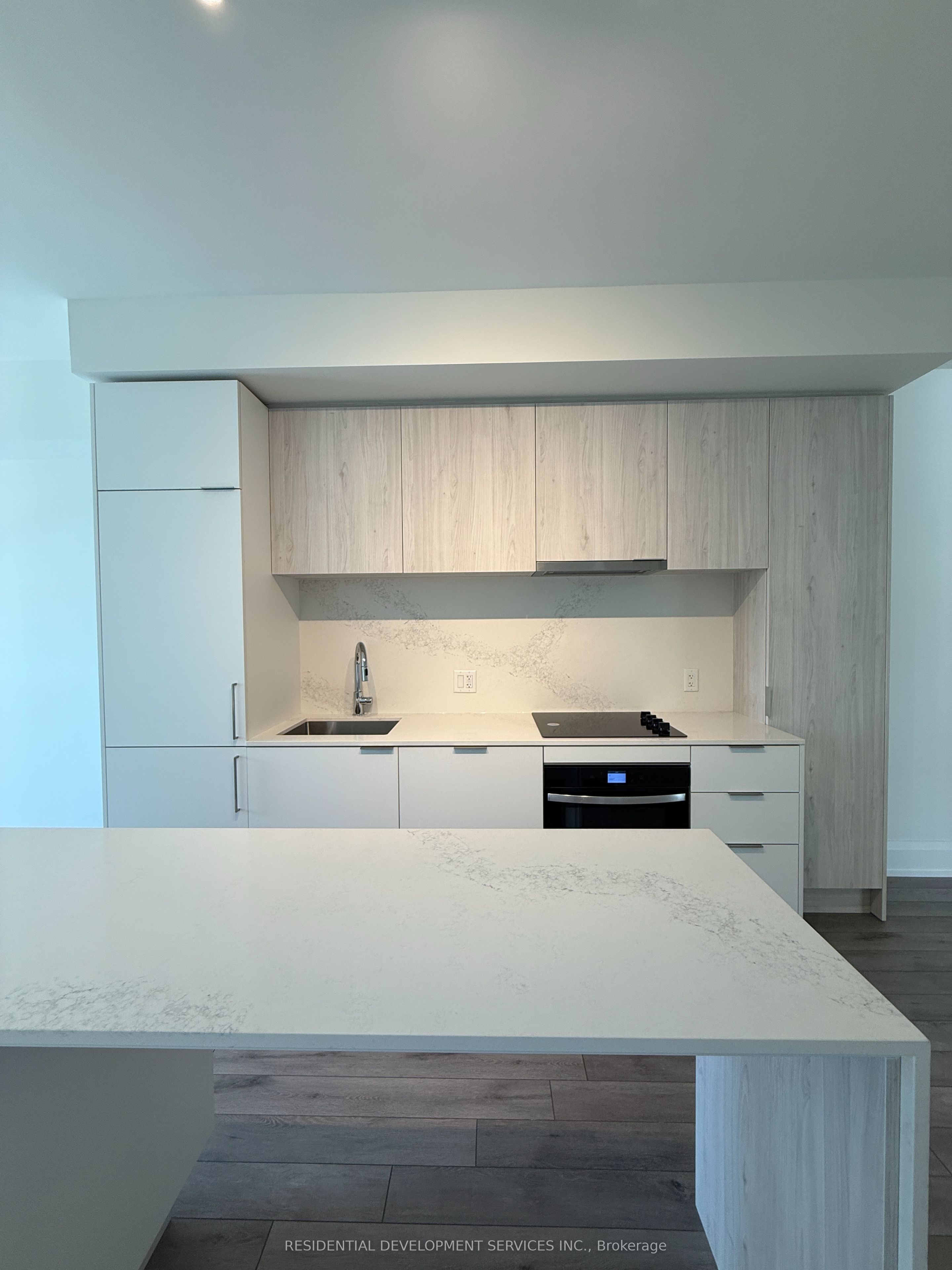 Unit 907 - 89 Church Street, Toronto 2