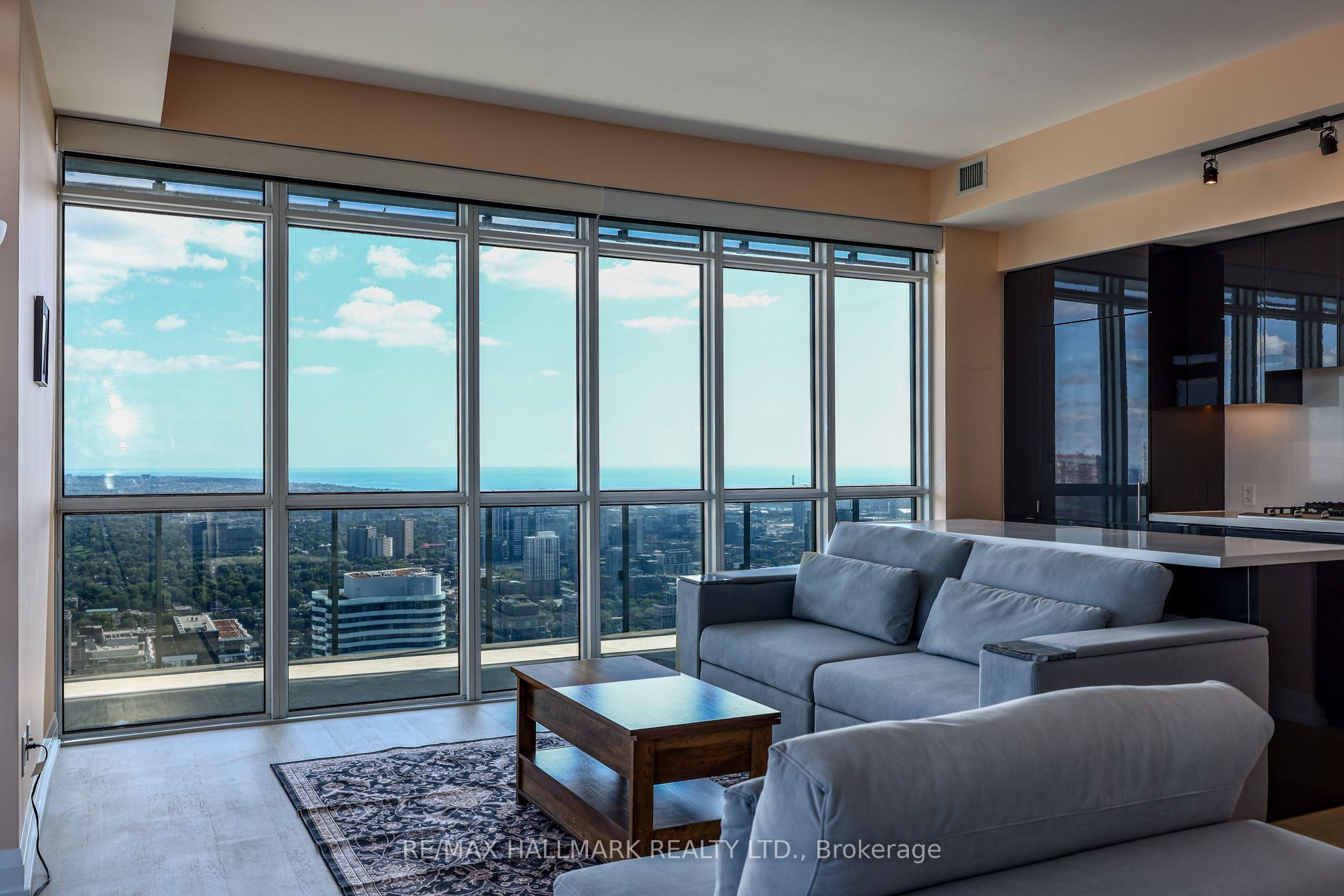 Unit 6005 - 7 Grenville Street, Toronto 2