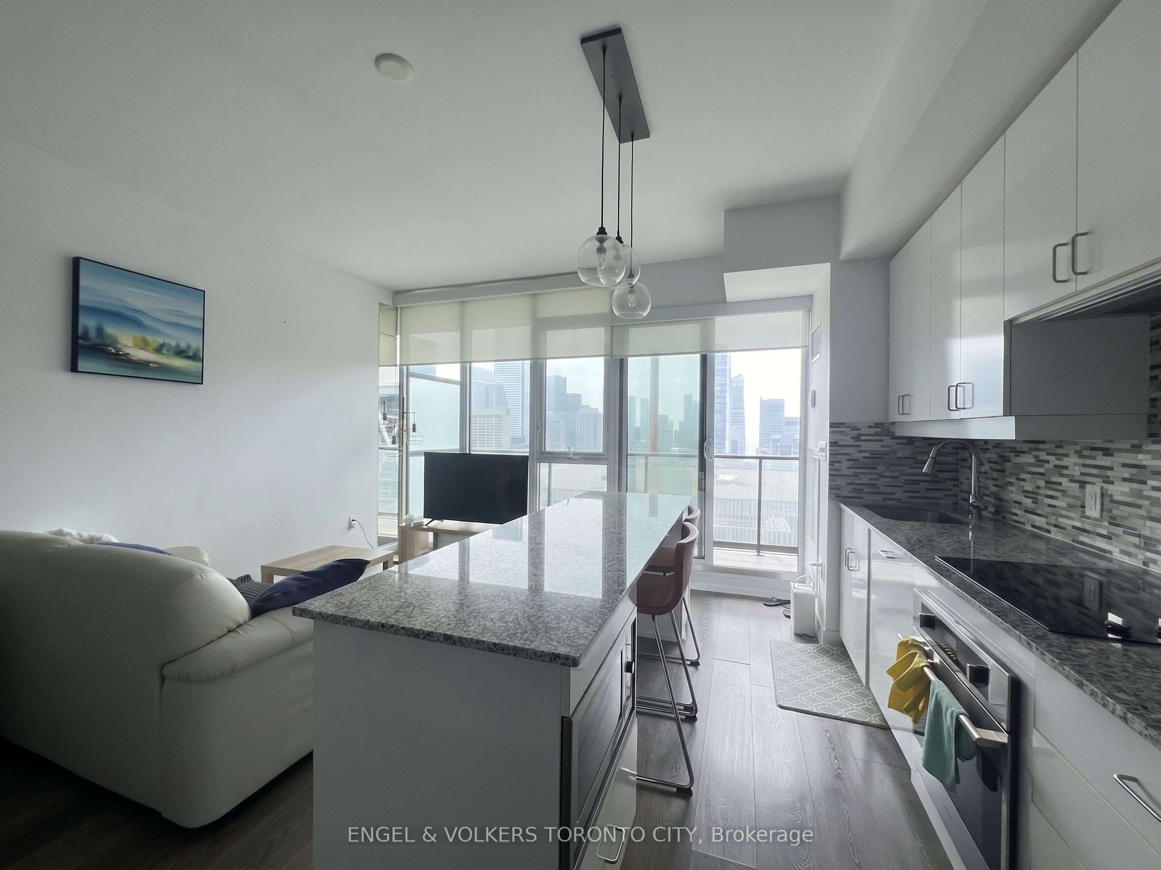 Unit 3705 - 426 University Avenue, Toronto 2