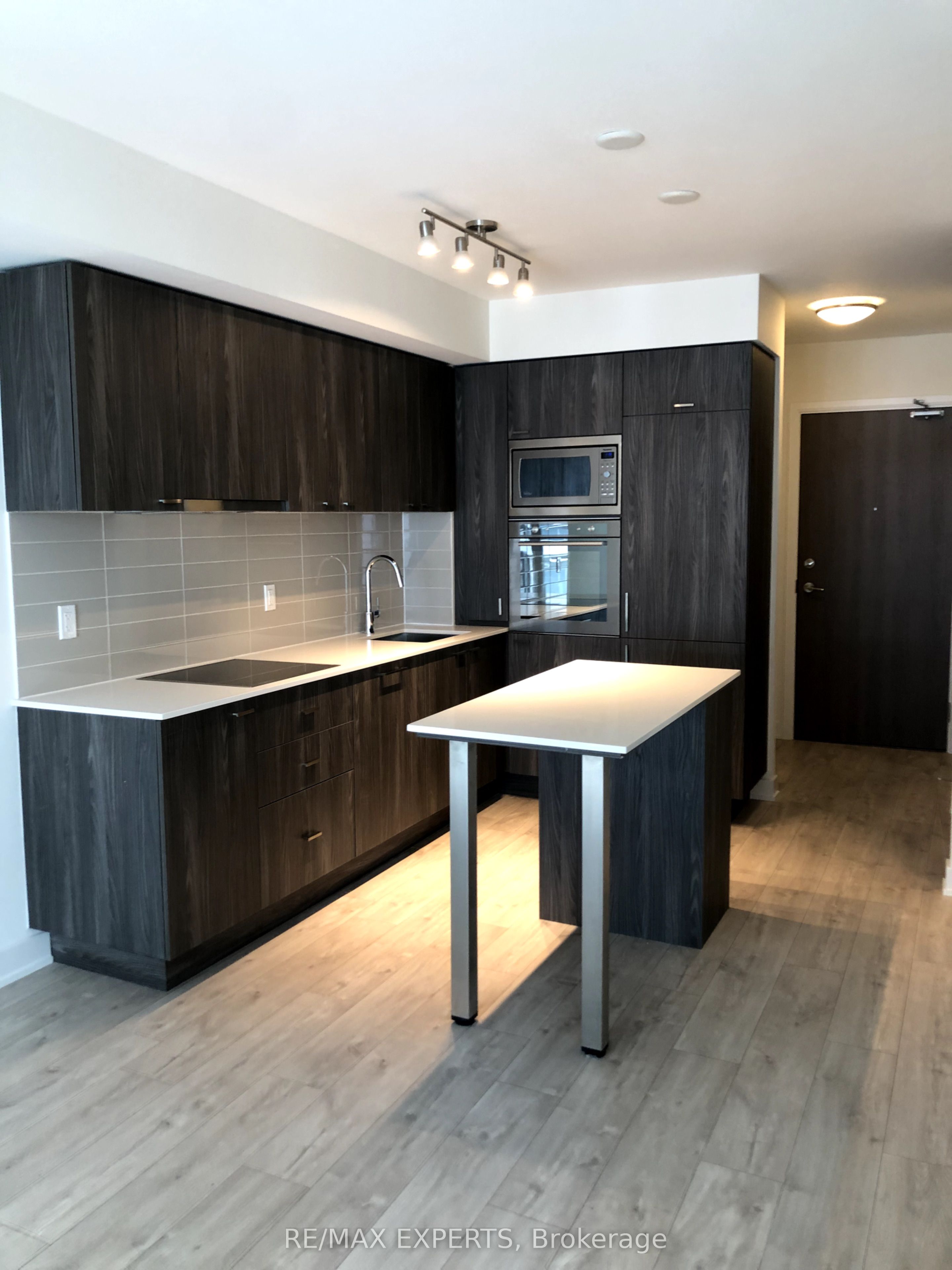 Unit 1214W - 27 Bathurst Street, Toronto 2