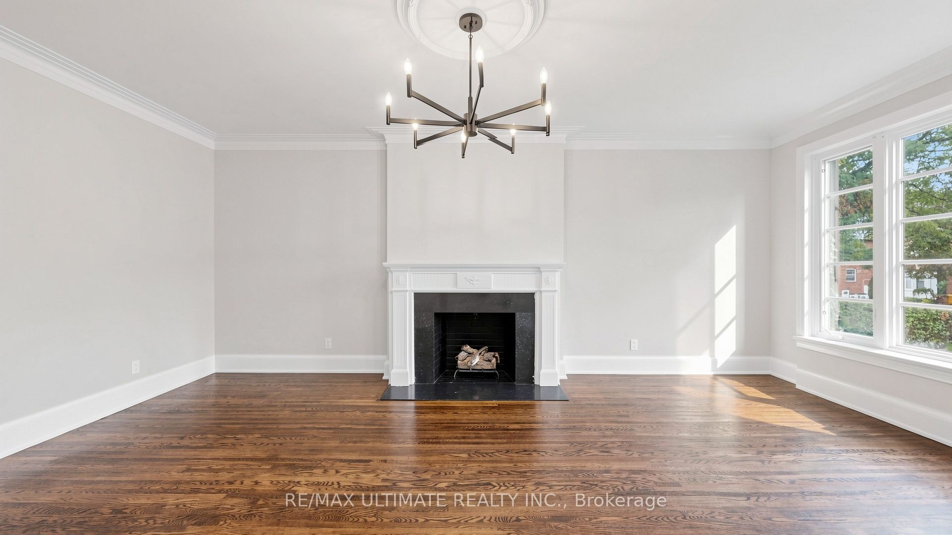 776 Spadina Road, Toronto 5