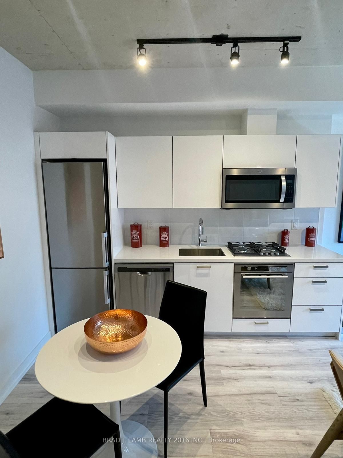 Unit 411 - 55 Ontario Street, Toronto 2