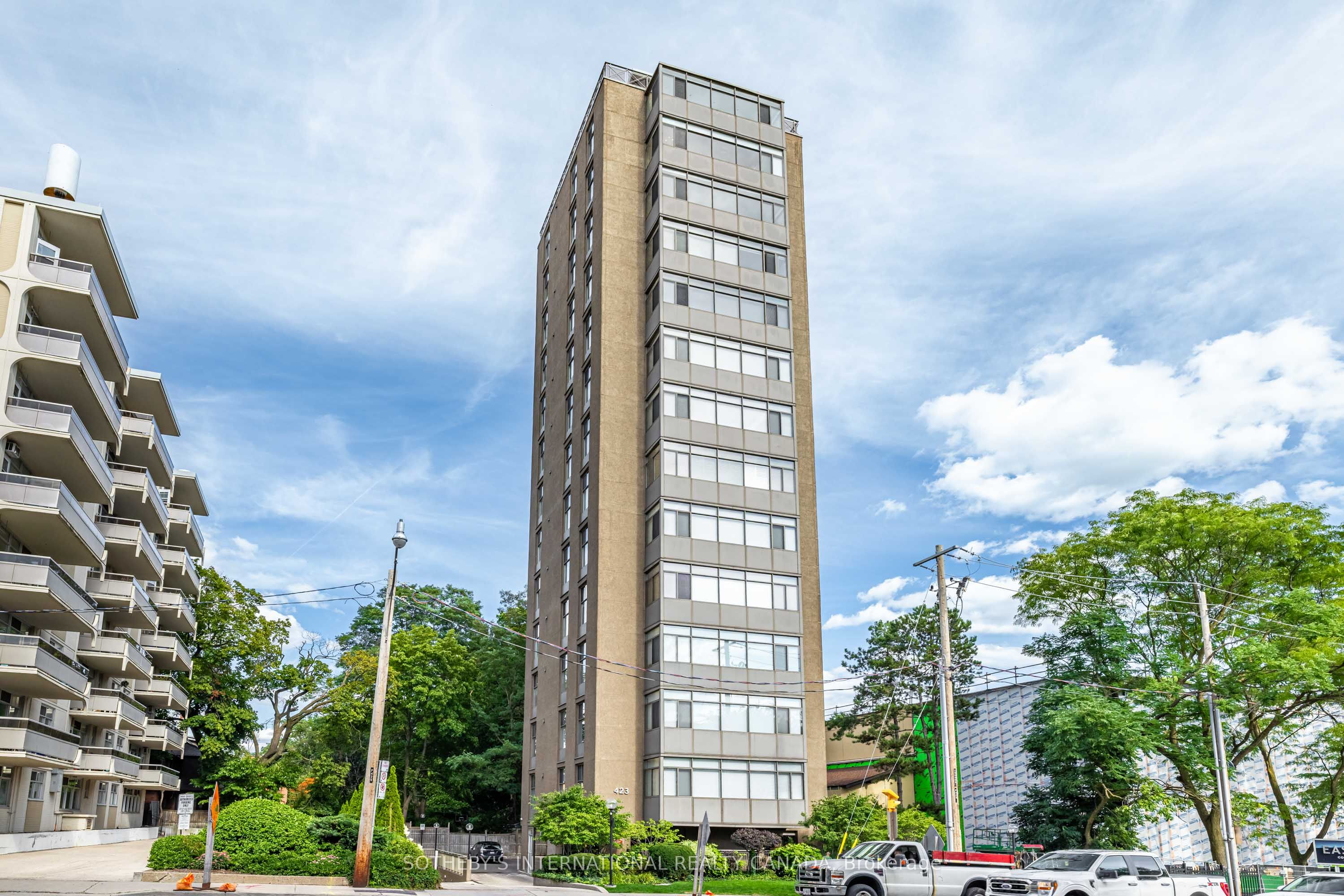 Unit 13 - 423 Avenue Road, Toronto 2
