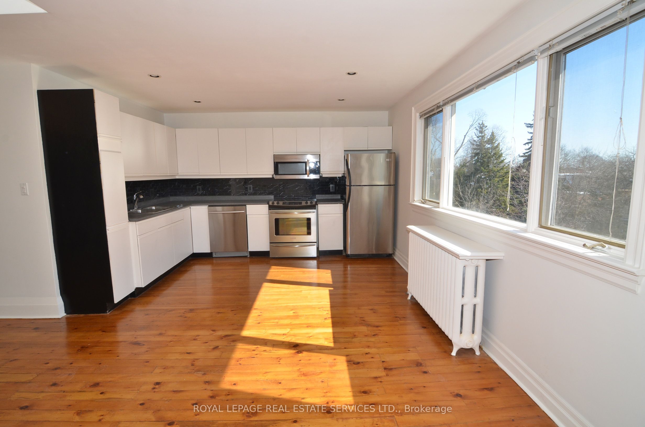 Unit 3 - 33 Woodlawn Avenue E, Toronto 3