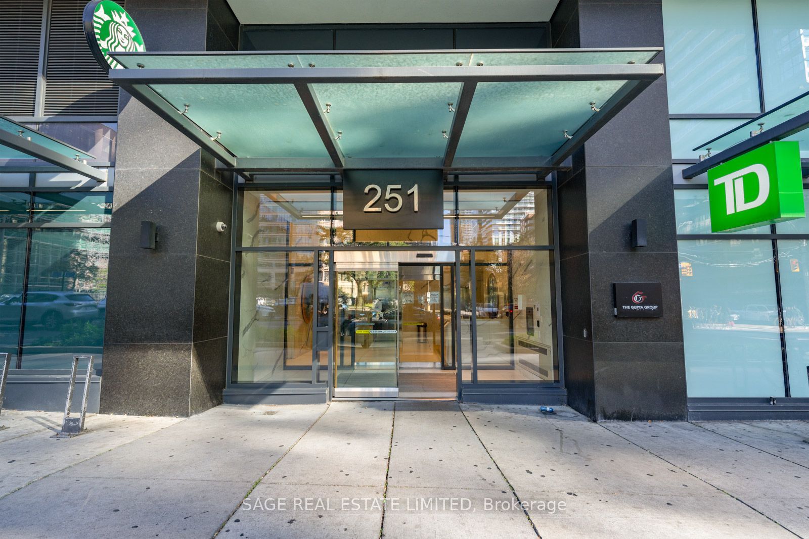 Unit 505 - 251 Jarvis Street, Toronto 4