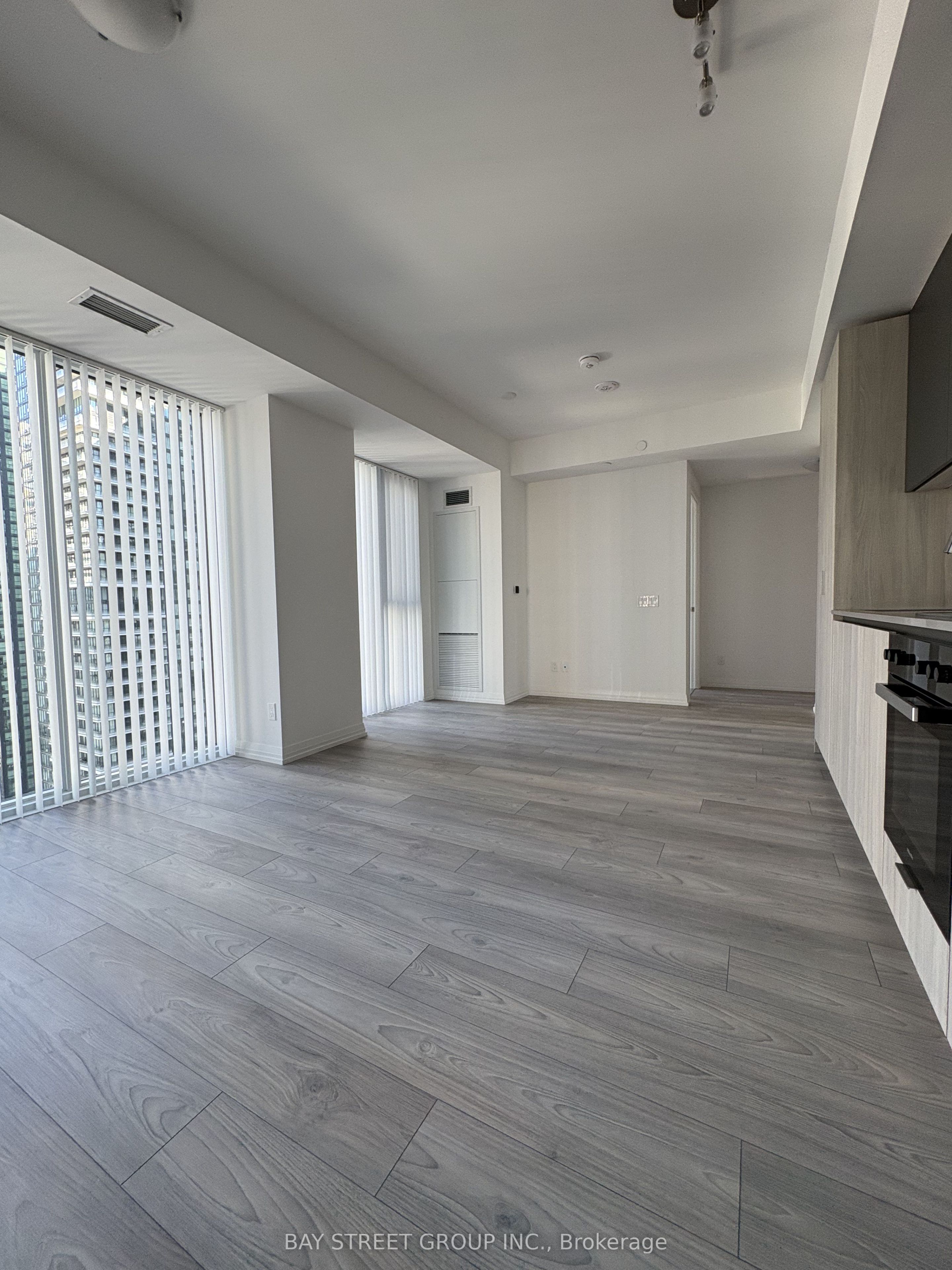 Unit 2806 - 400 King Street W, Toronto 2