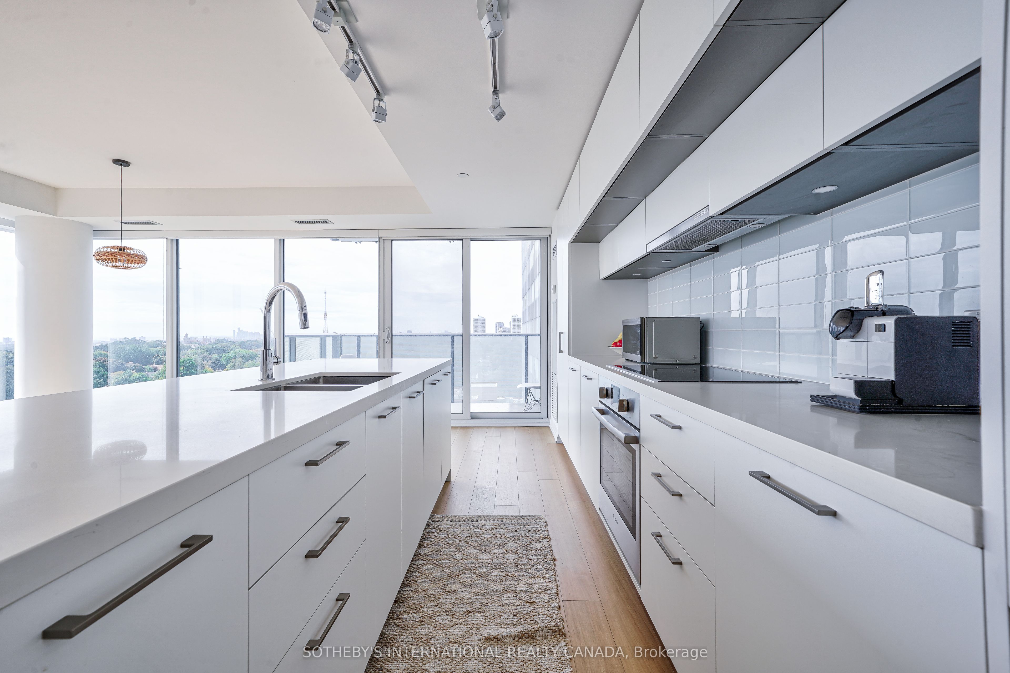 Unit 1402 - 99 Foxbar Road, Toronto 4