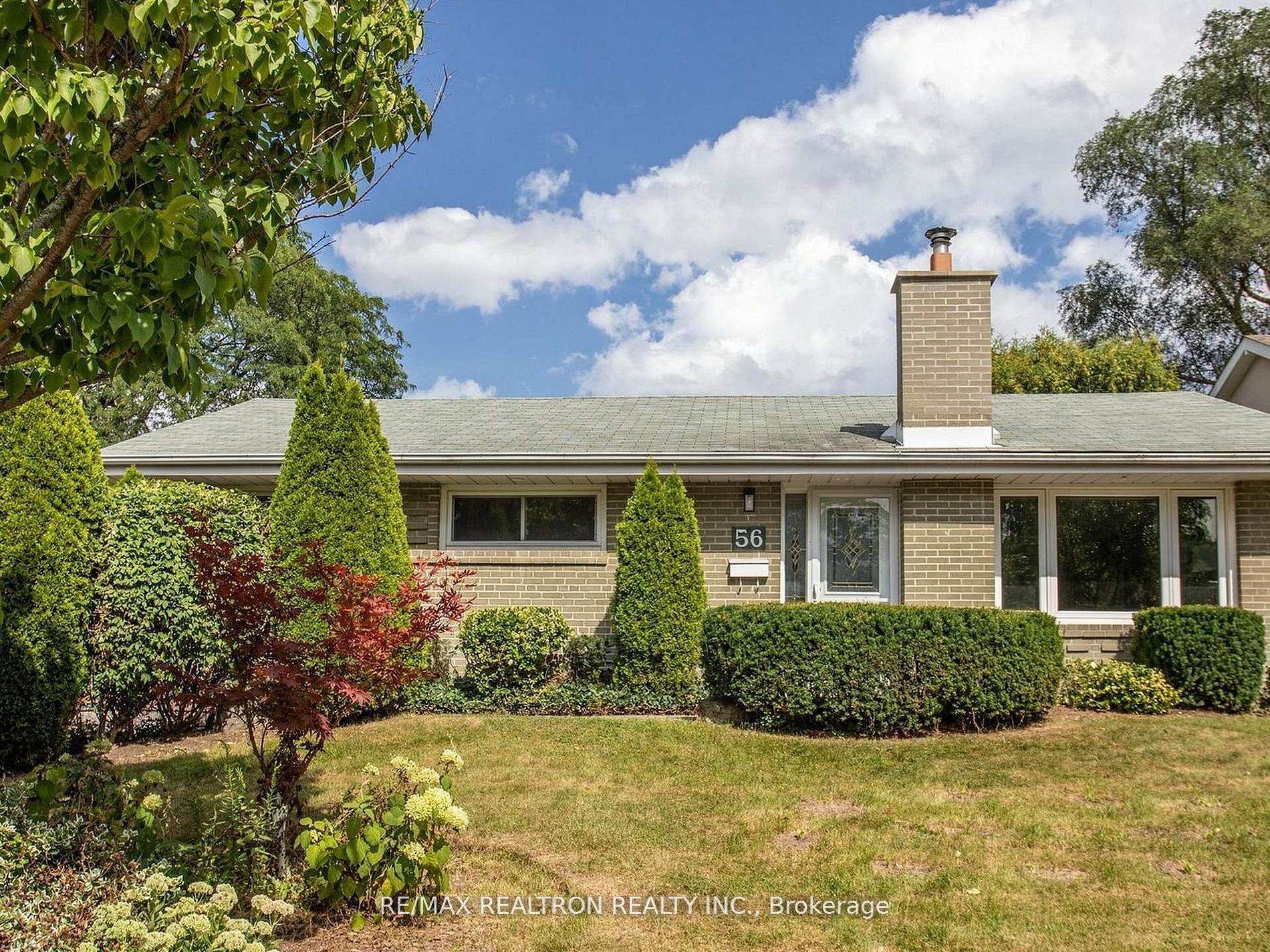 56 Ternhill Crescent, North York 2