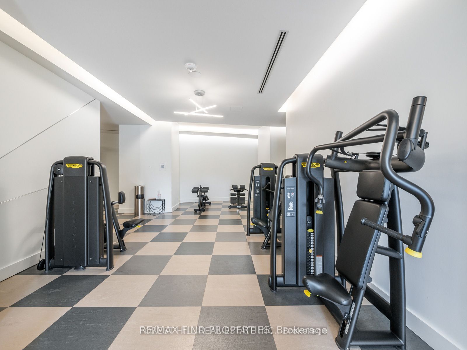 Unit 320 - 50 ORDNANCE Street, Toronto 4