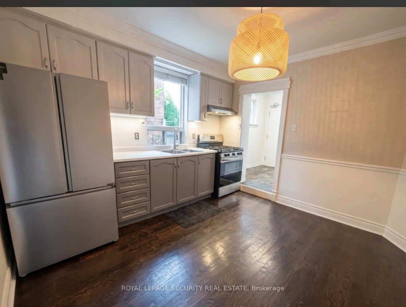 Unit Main Floor - 380 Crawford Street, Toronto 2