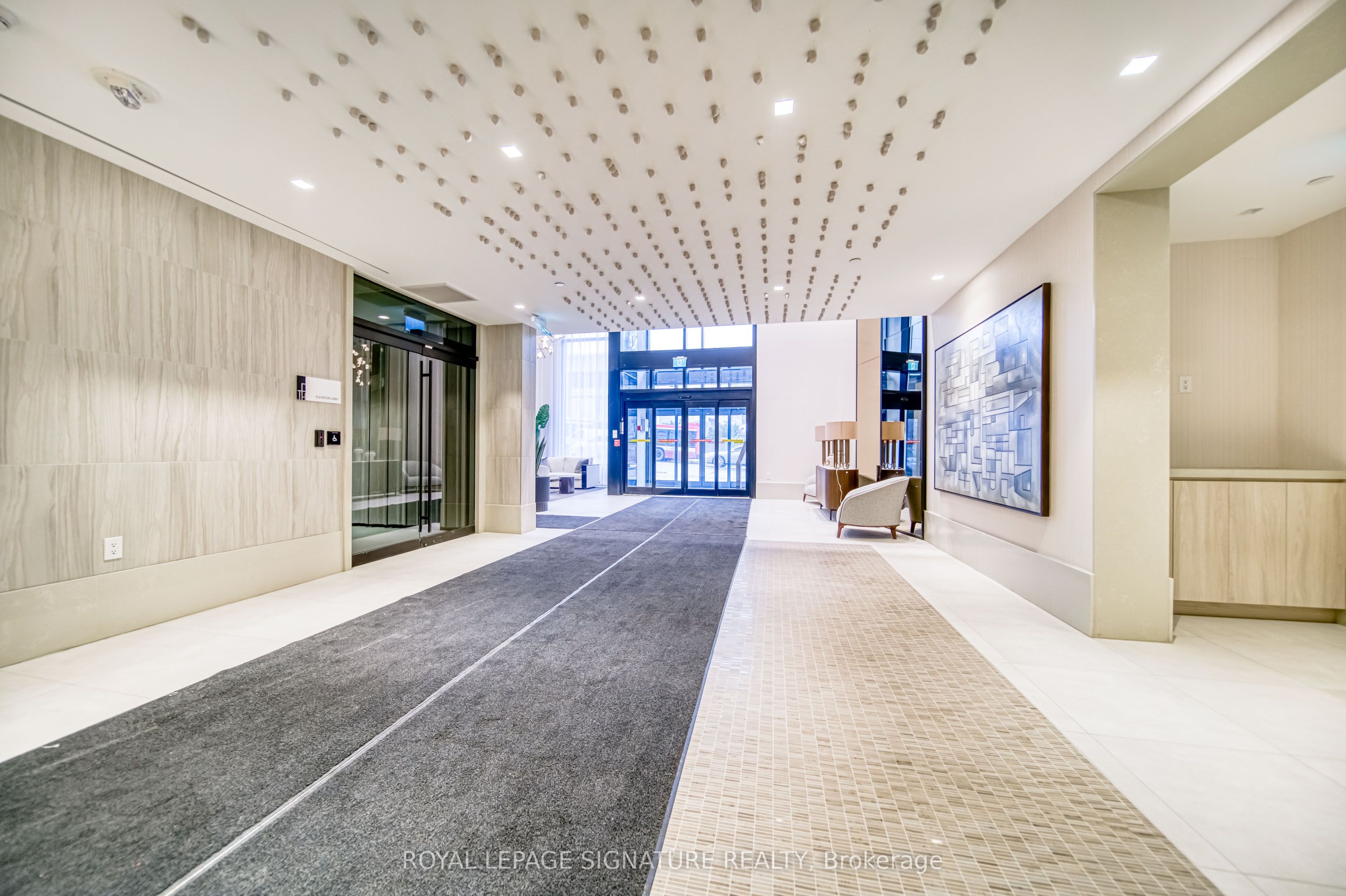 Unit 807 - 2020 Bathurst Street, Toronto 2