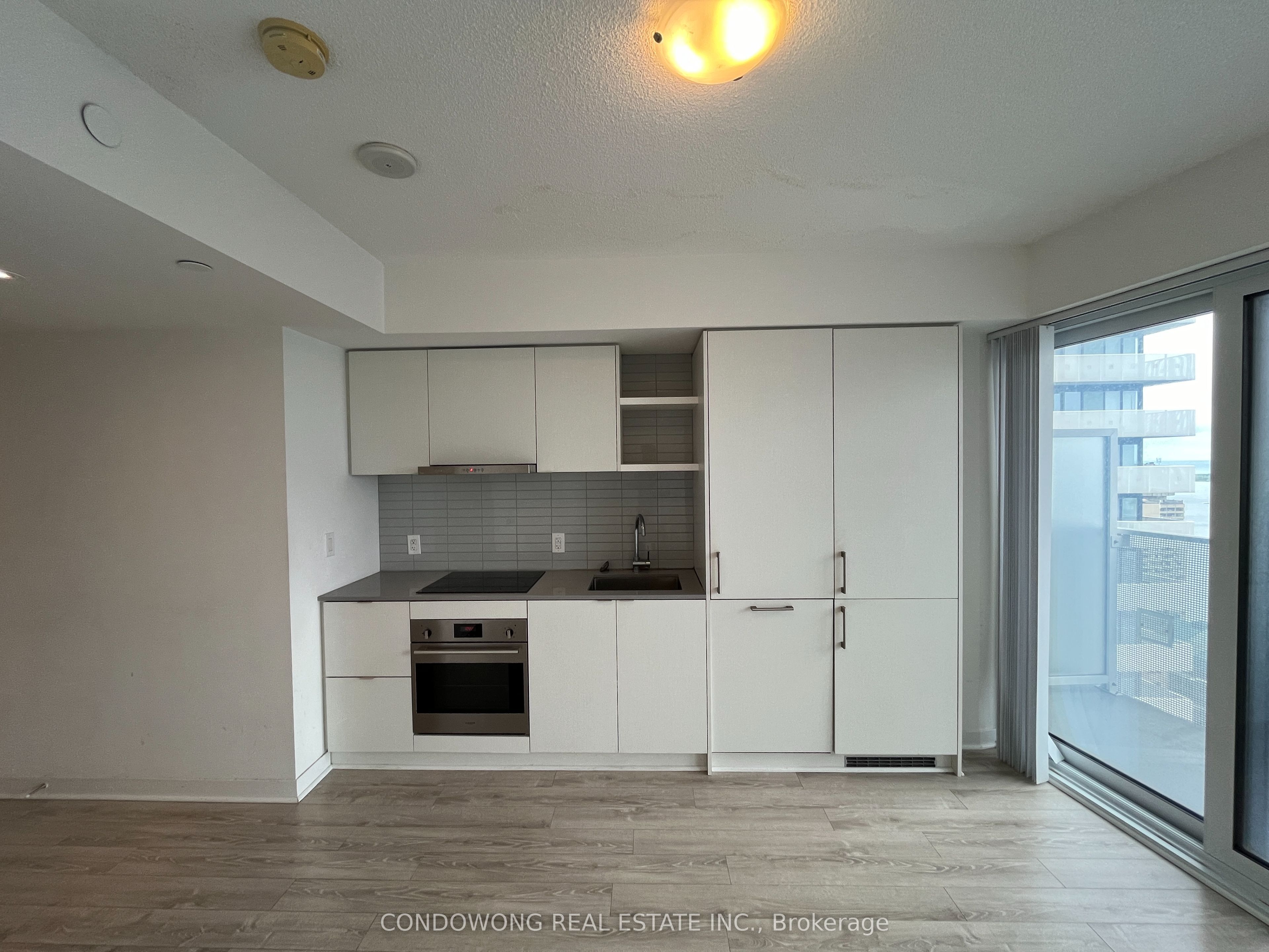 Unit 4108 - 100 Harbour Street, Toronto 3