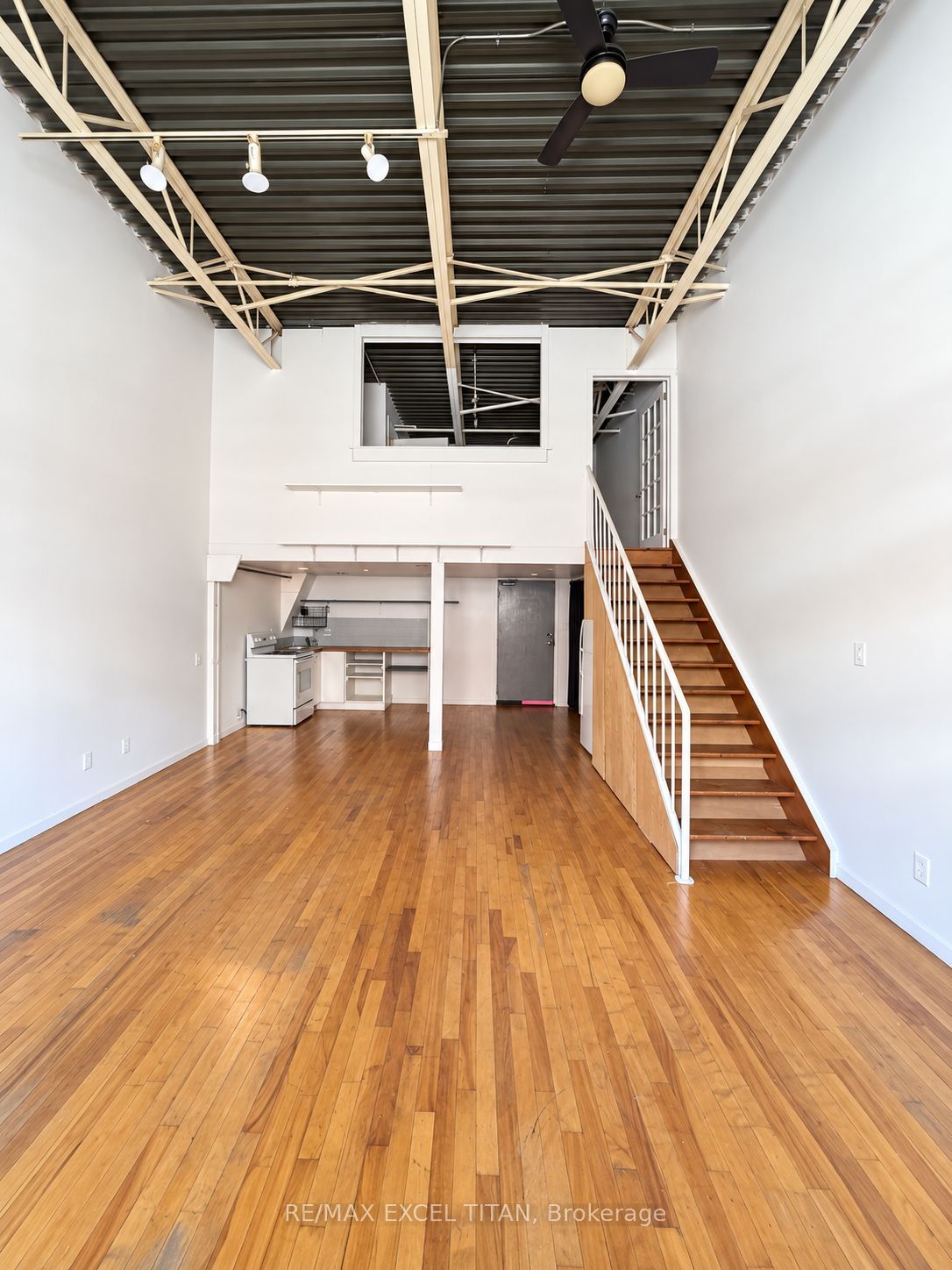 Unit 213 - 227 Sterling Road E, Toronto 5