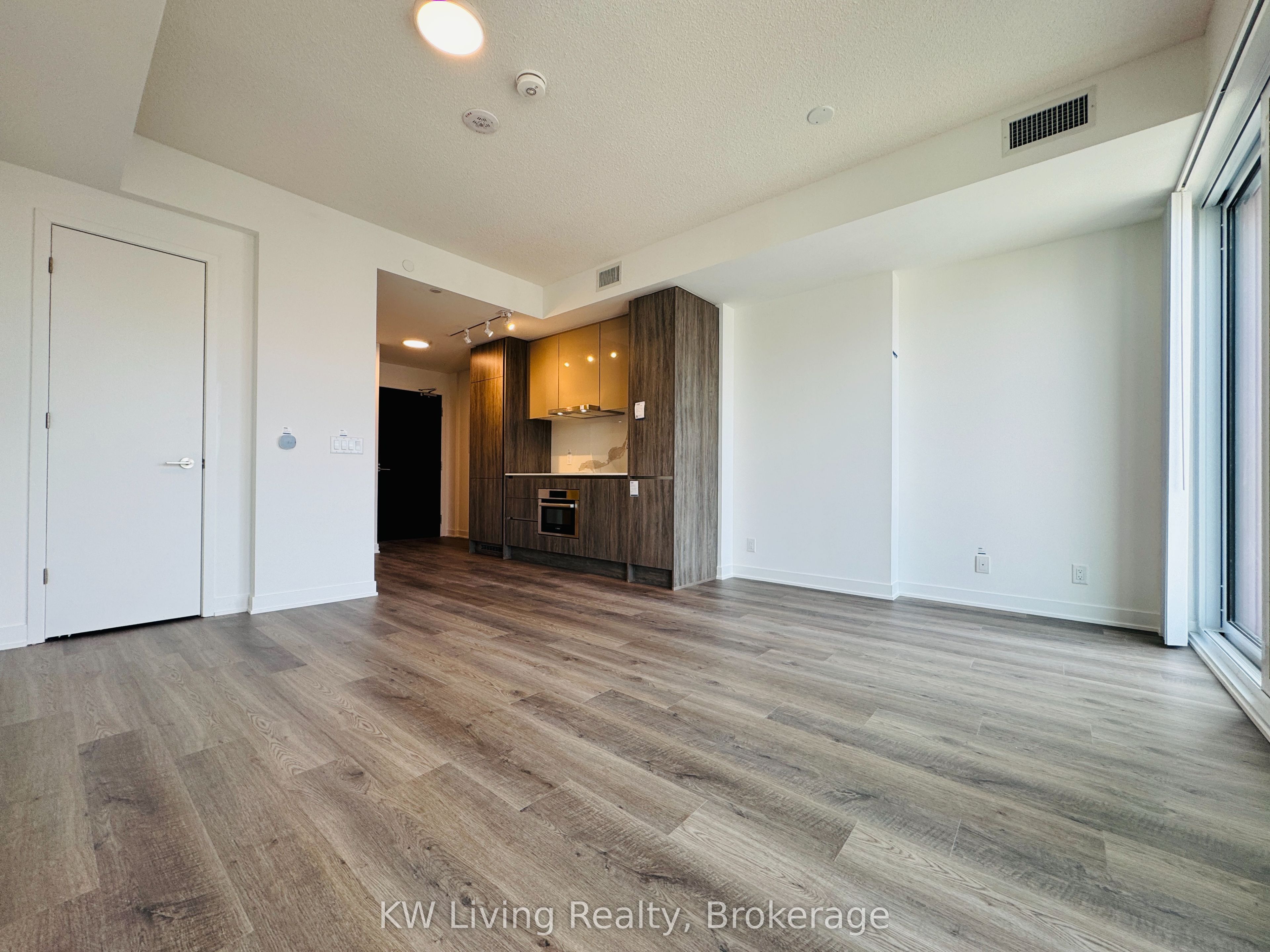 Unit 4011 - 180 Front Street, Toronto 5