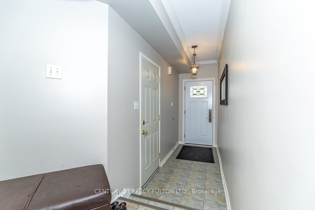28 Rumi Crescent, North York 5