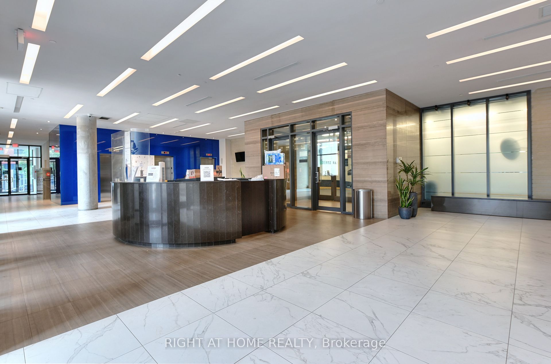 Unit 1511W - 36 Lisgar Street, Toronto 4