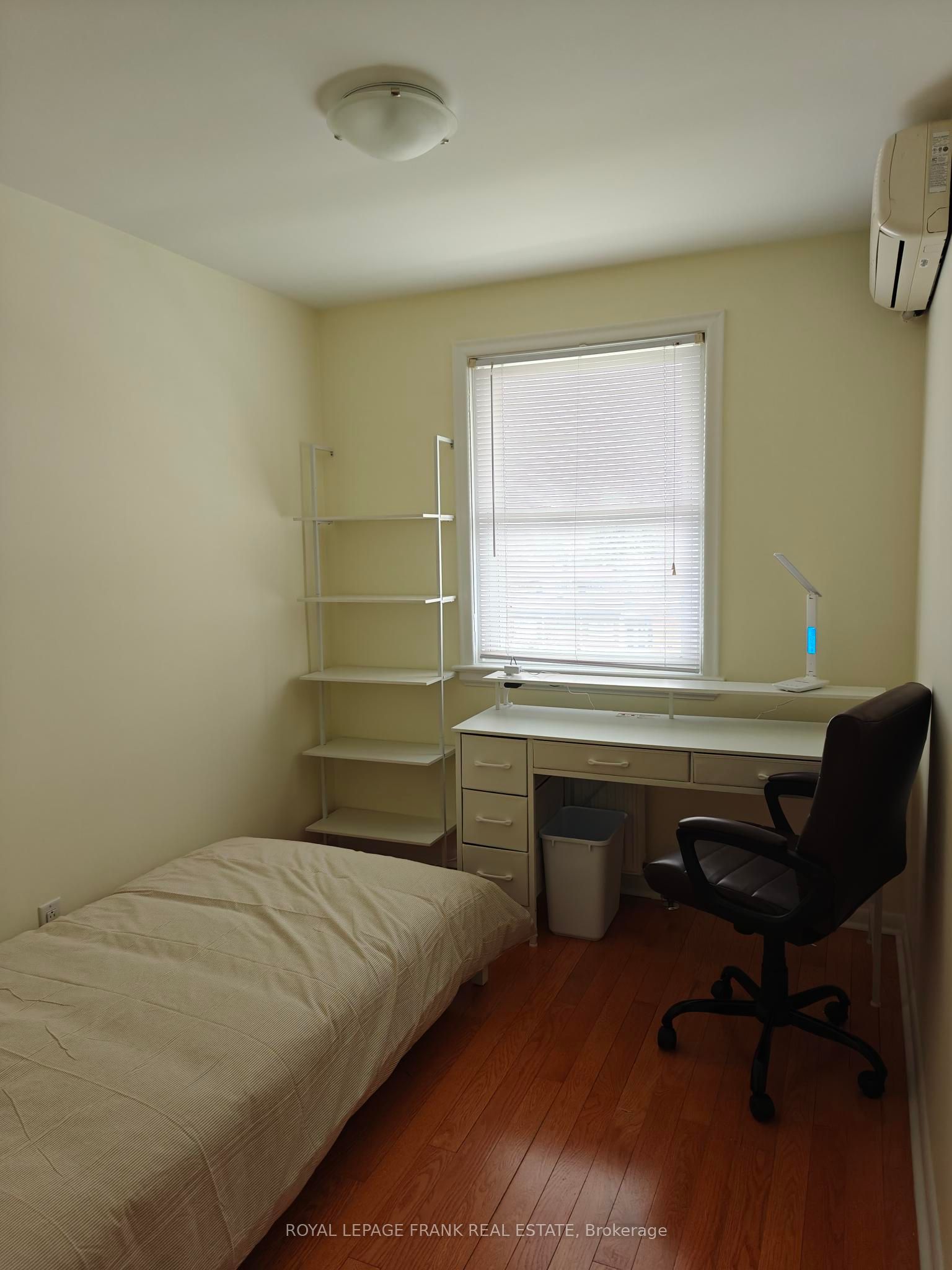 Unit 3 - 374 Central Park Boulevard S, Oshawa 3
