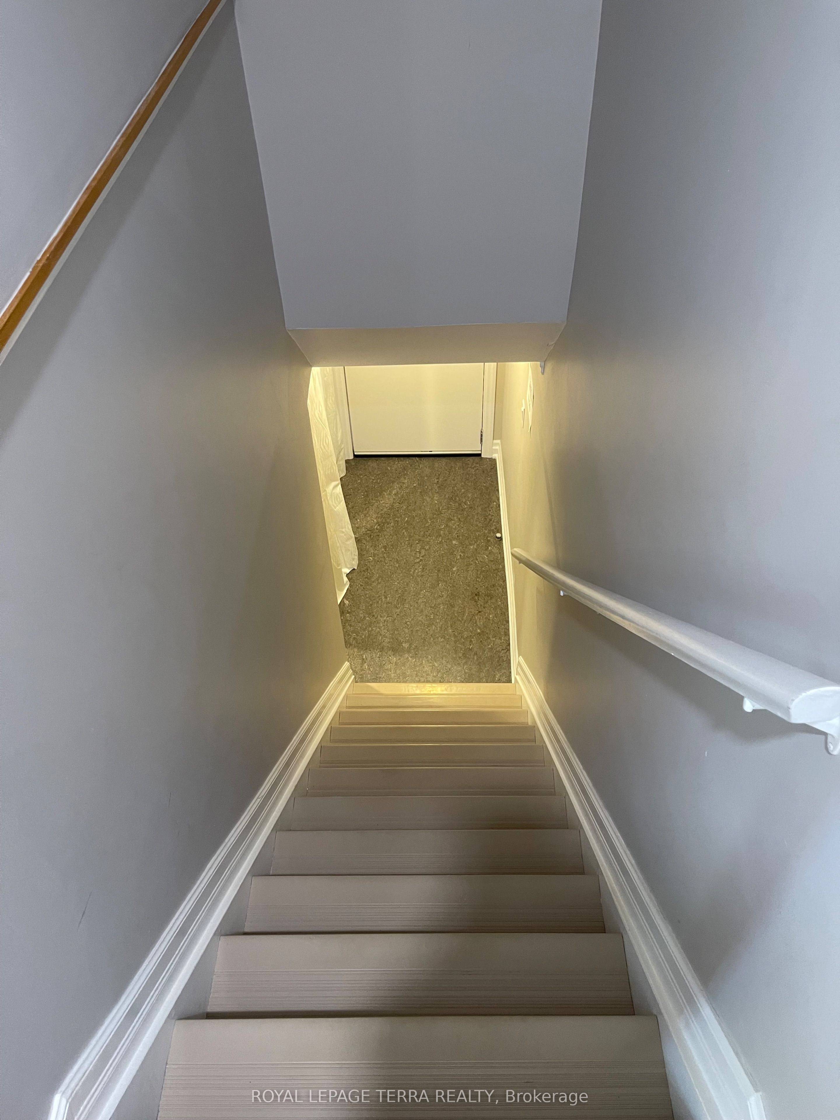 Unit Basement - 32 Slater Crescent, Ajax 4