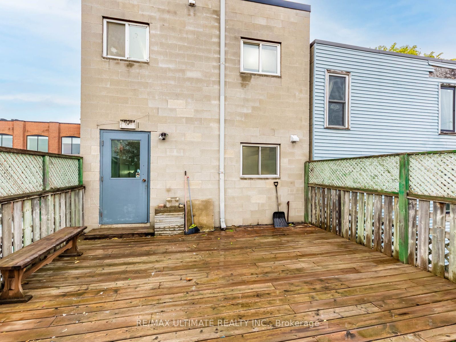 Unit 4 - 996 Queen Street E, Toronto 2